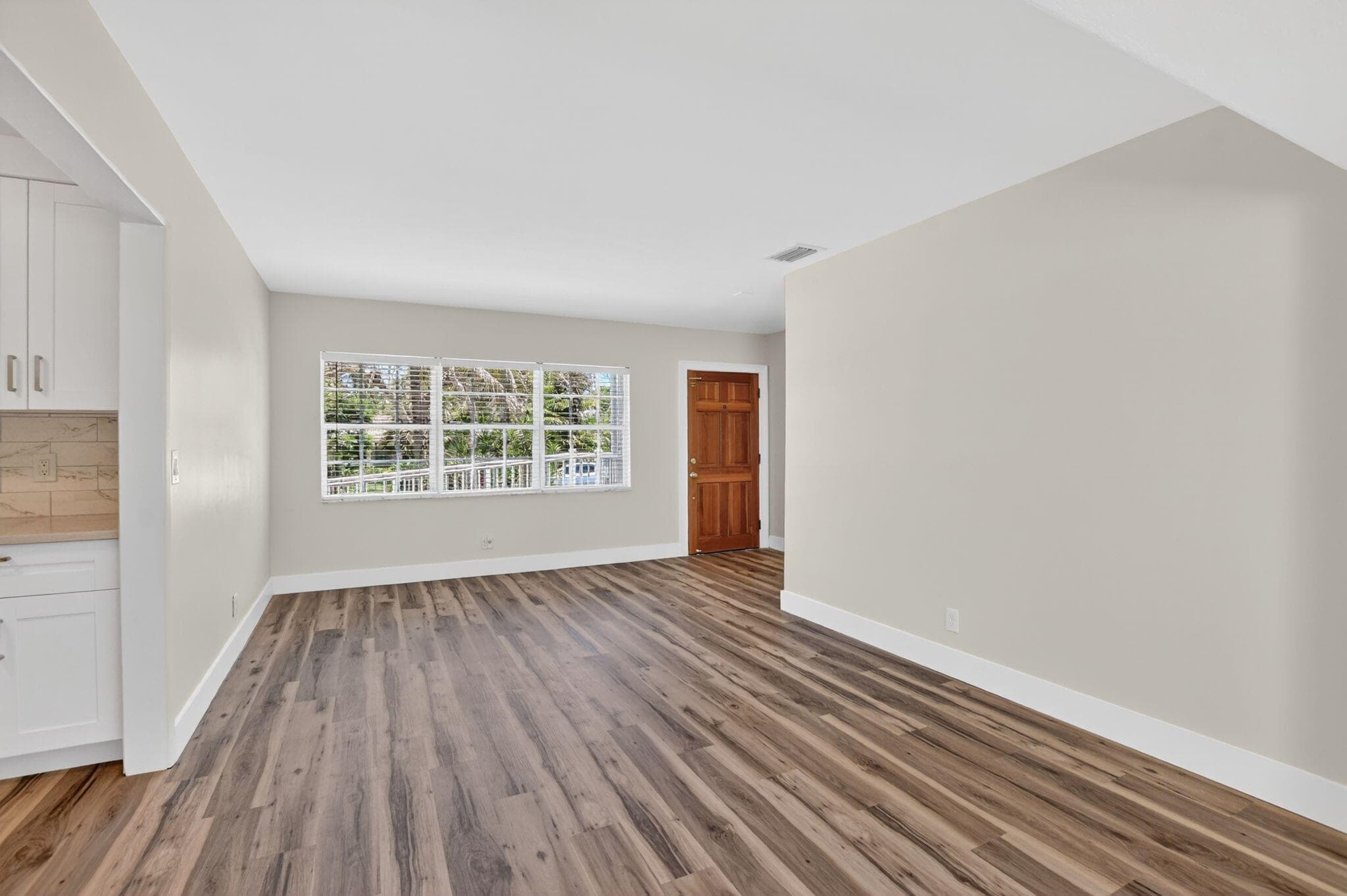 277 NW 3rd Court, Boca Raton, FL 33432 10