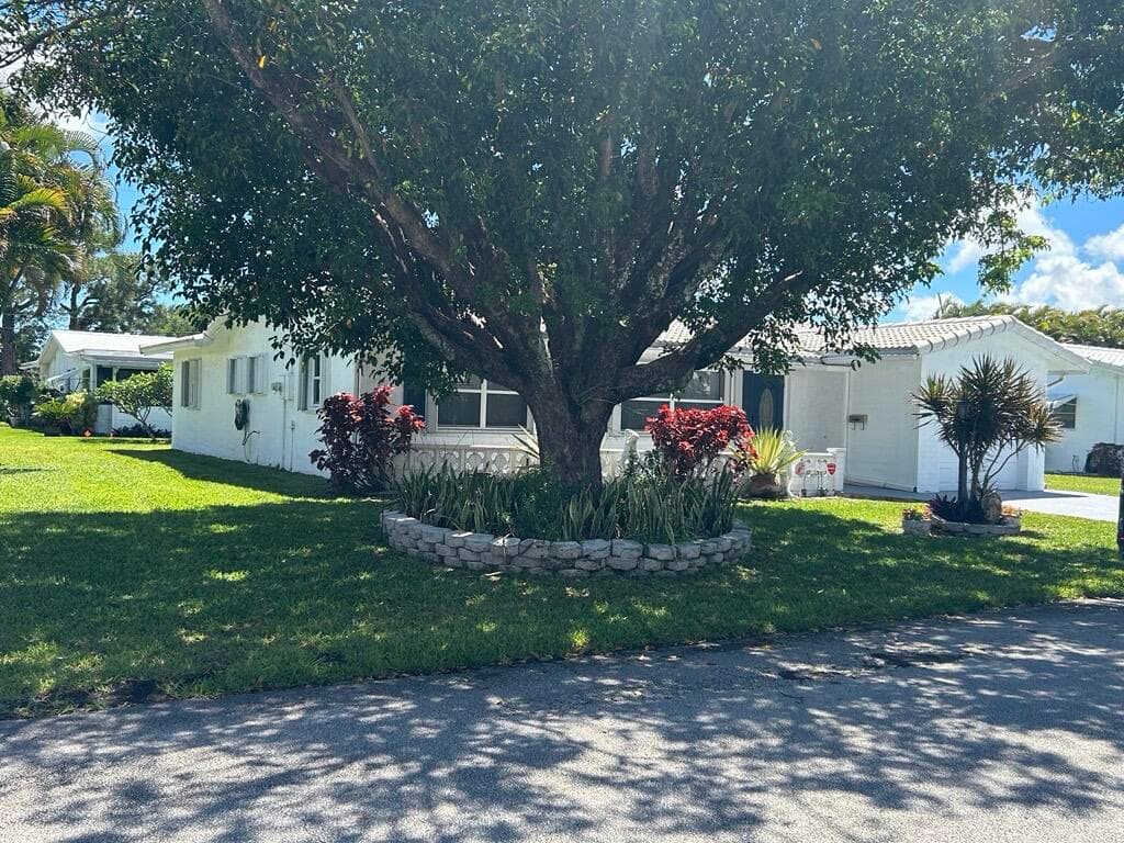 1902 SW 22nd Avenue, Boynton Beach, FL 33426 7