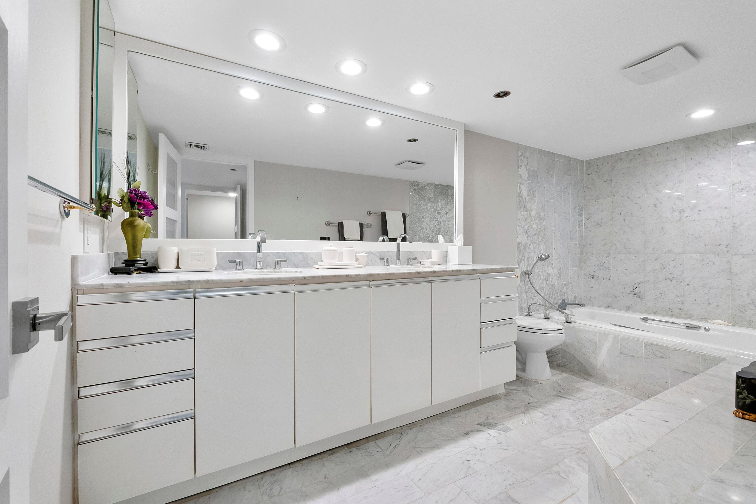 501 N Riverside Drive 203, Pompano Beach, FL 33062 17