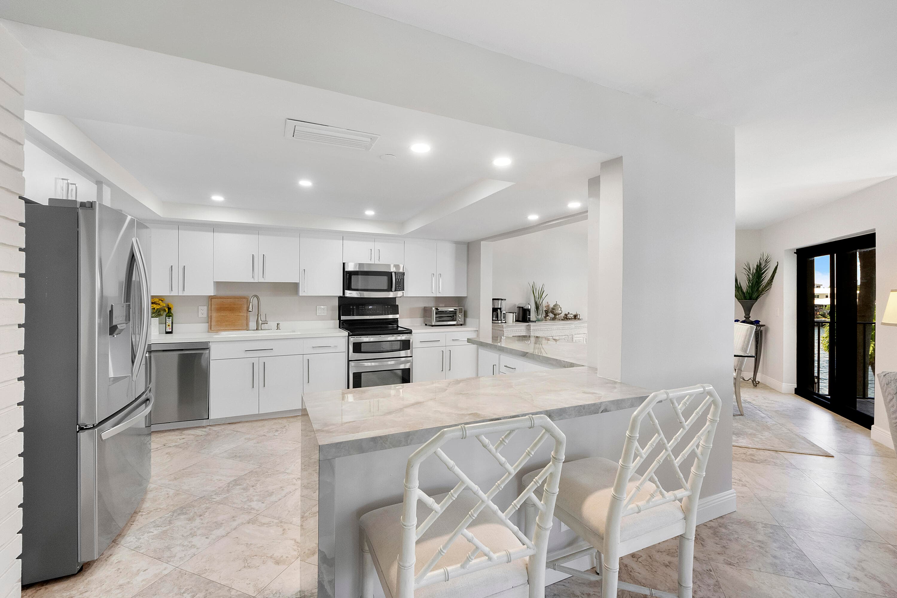 501 N Riverside Drive 203, Pompano Beach, FL 33062 5