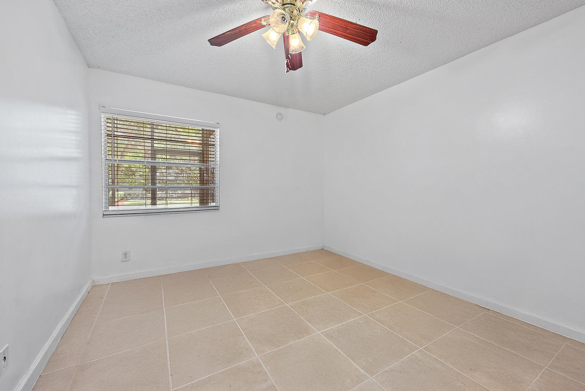 869 S Flanders S S, Delray Beach, FL 33484 5