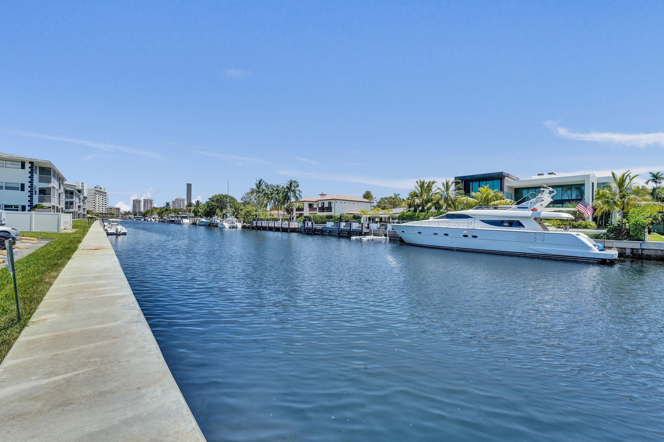 455 Paradise Isle Boulevard 305, Hallandale Beach, FL 33009 22