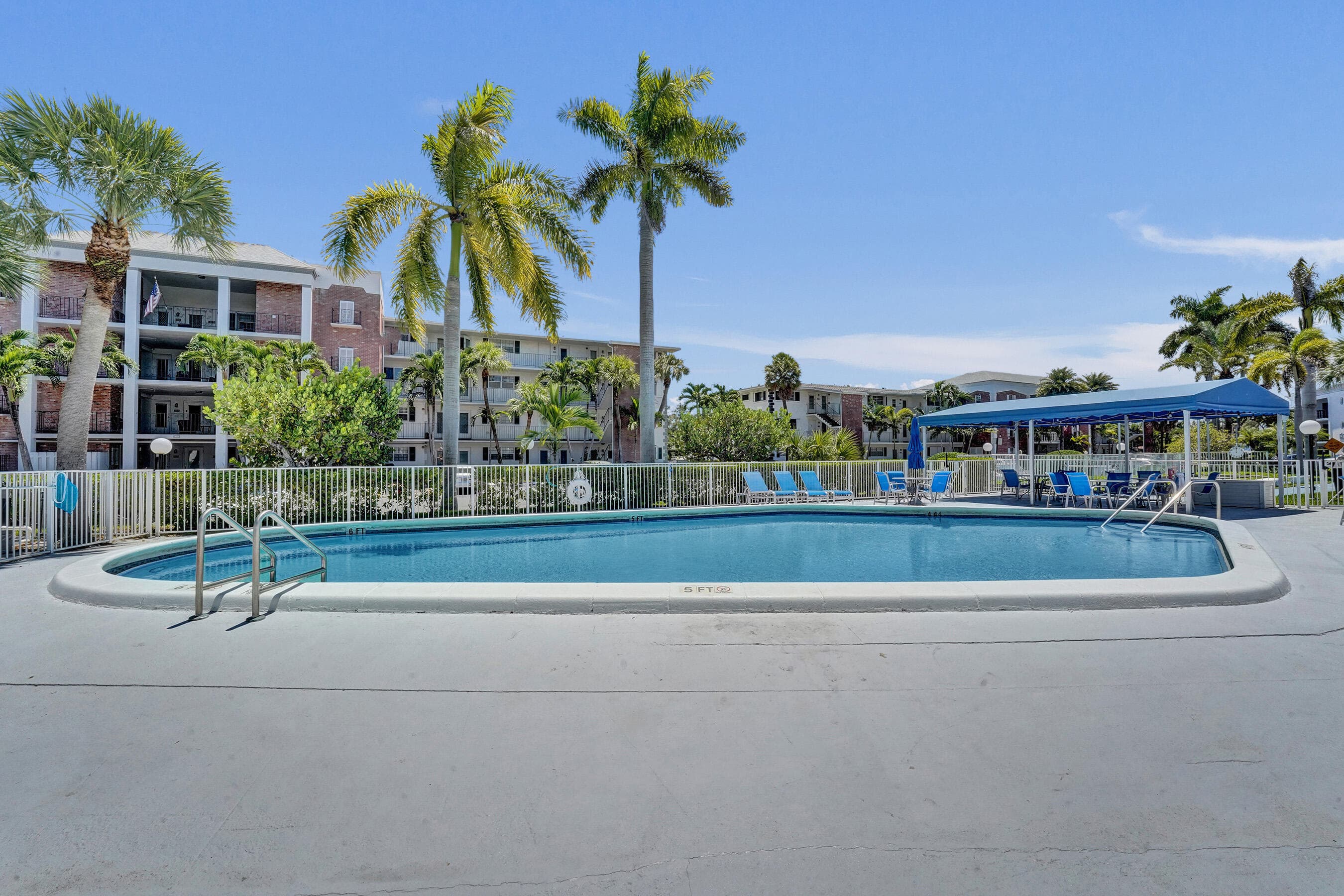 455 Paradise Isle Boulevard 305, Hallandale Beach, FL 33009 27