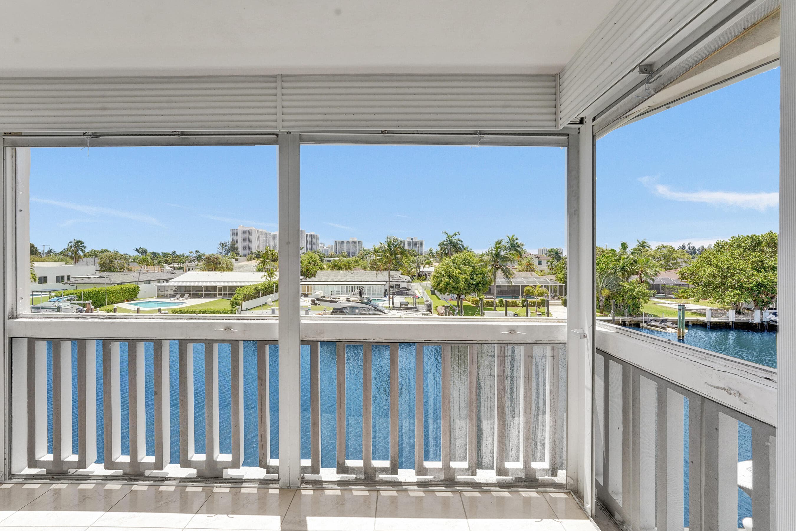 455 Paradise Isle Boulevard 305, Hallandale Beach, FL 33009 20