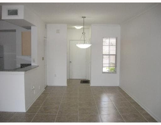 2421 Centergate Drive 104, Miramar, FL 33025 5