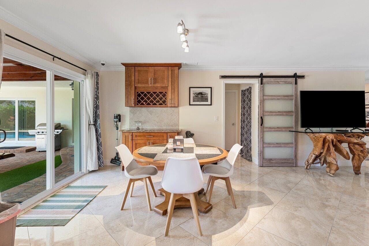 1650 NE 3rd Avenue, Delray Beach, FL 33444 11