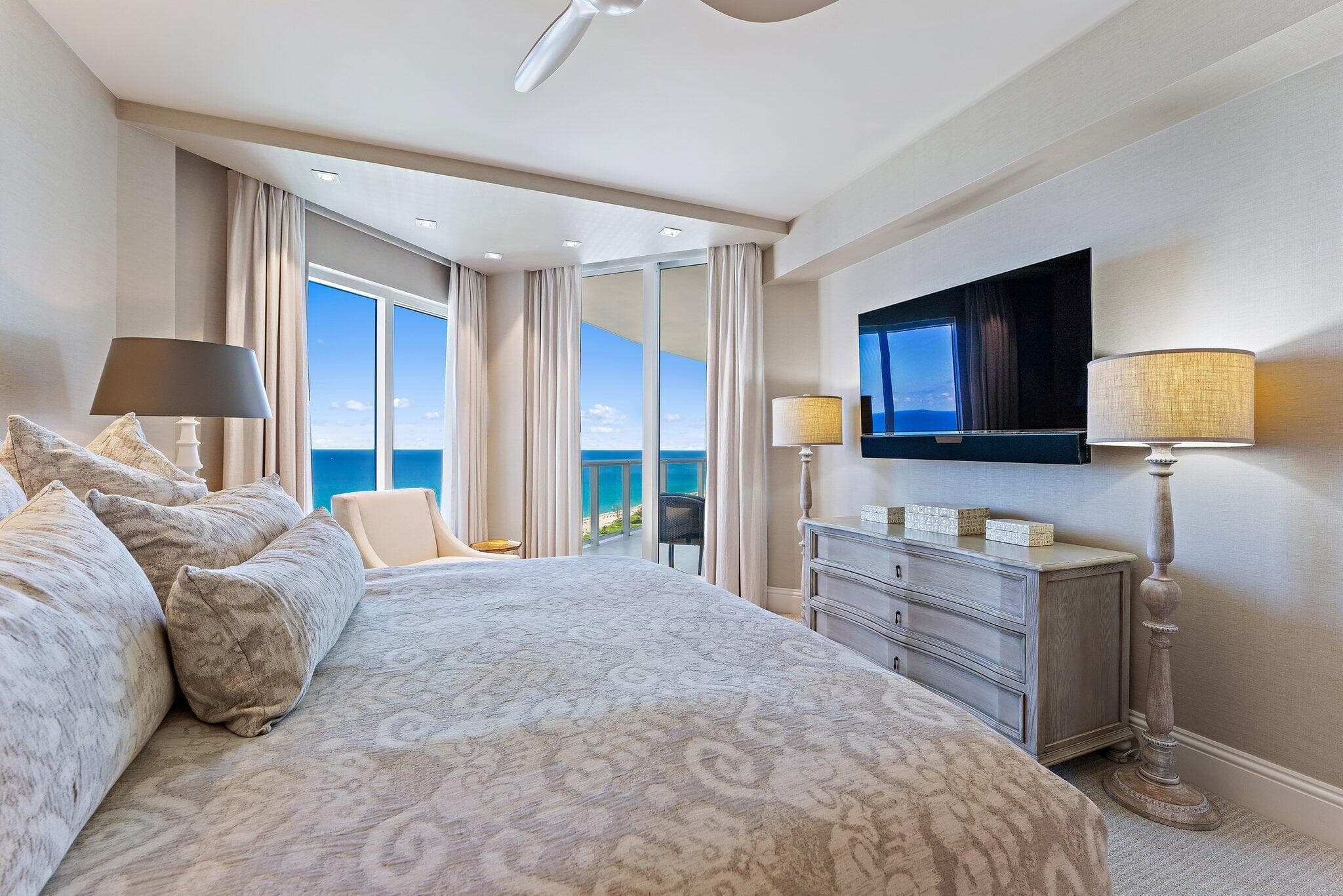 2700 N Ocean Drive 2304b, Singer Island, FL 33404 23