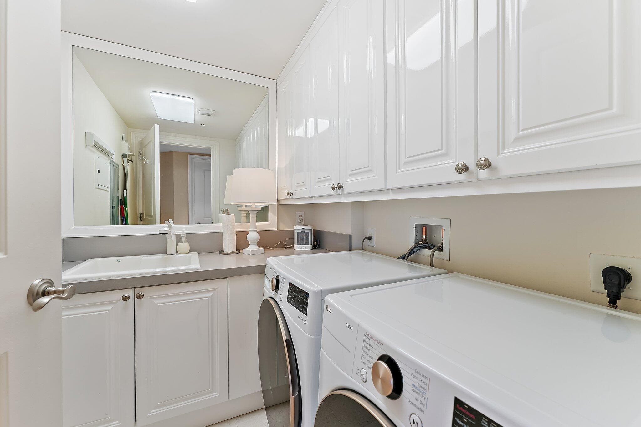 2700 N Ocean Drive 2304b, Singer Island, FL 33404 32