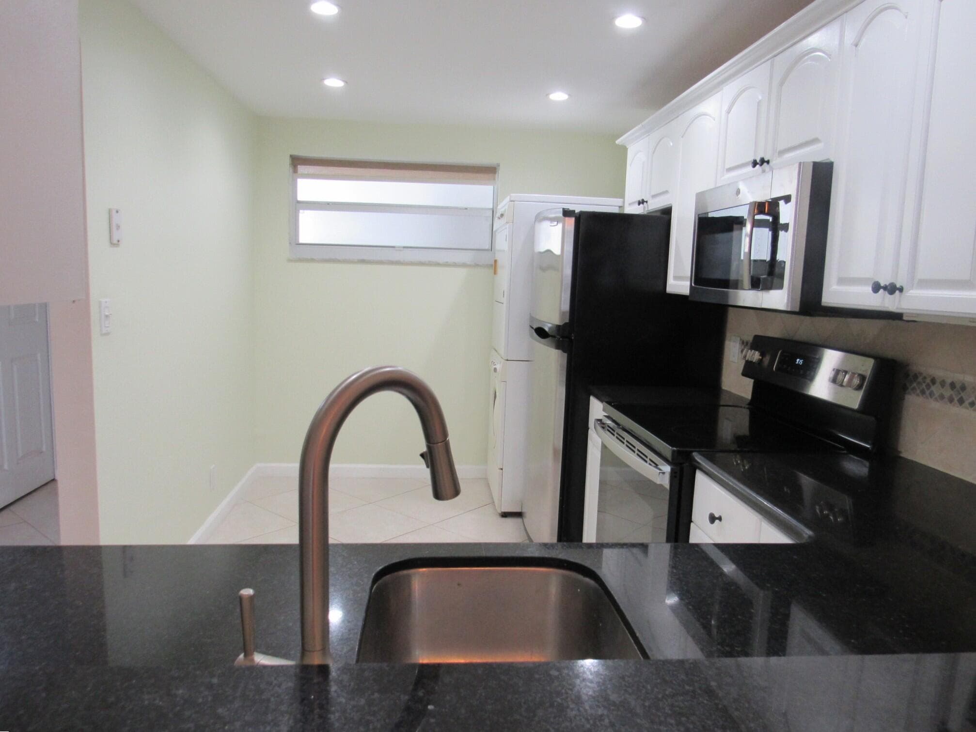 3580 S Ocean Boulevard 6b, South Palm Beach, FL 33480 24