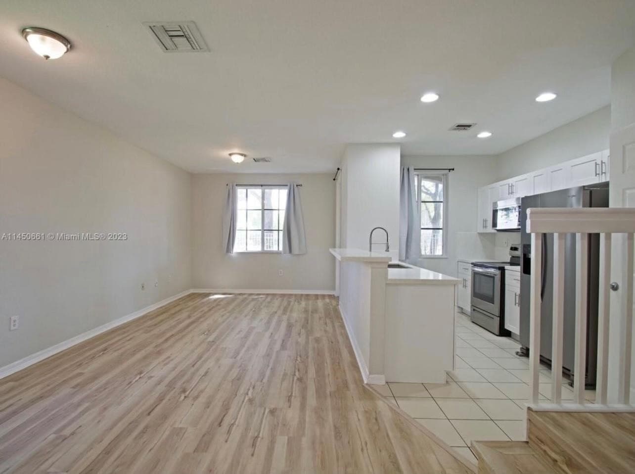 6030 SW 19th Place, North Lauderdale, FL 33068 2