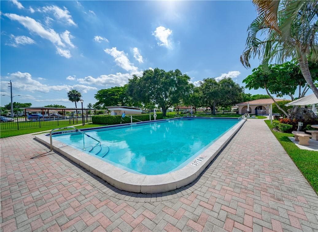 4401 NW 47th Street, Tamarac, FL 33319 37