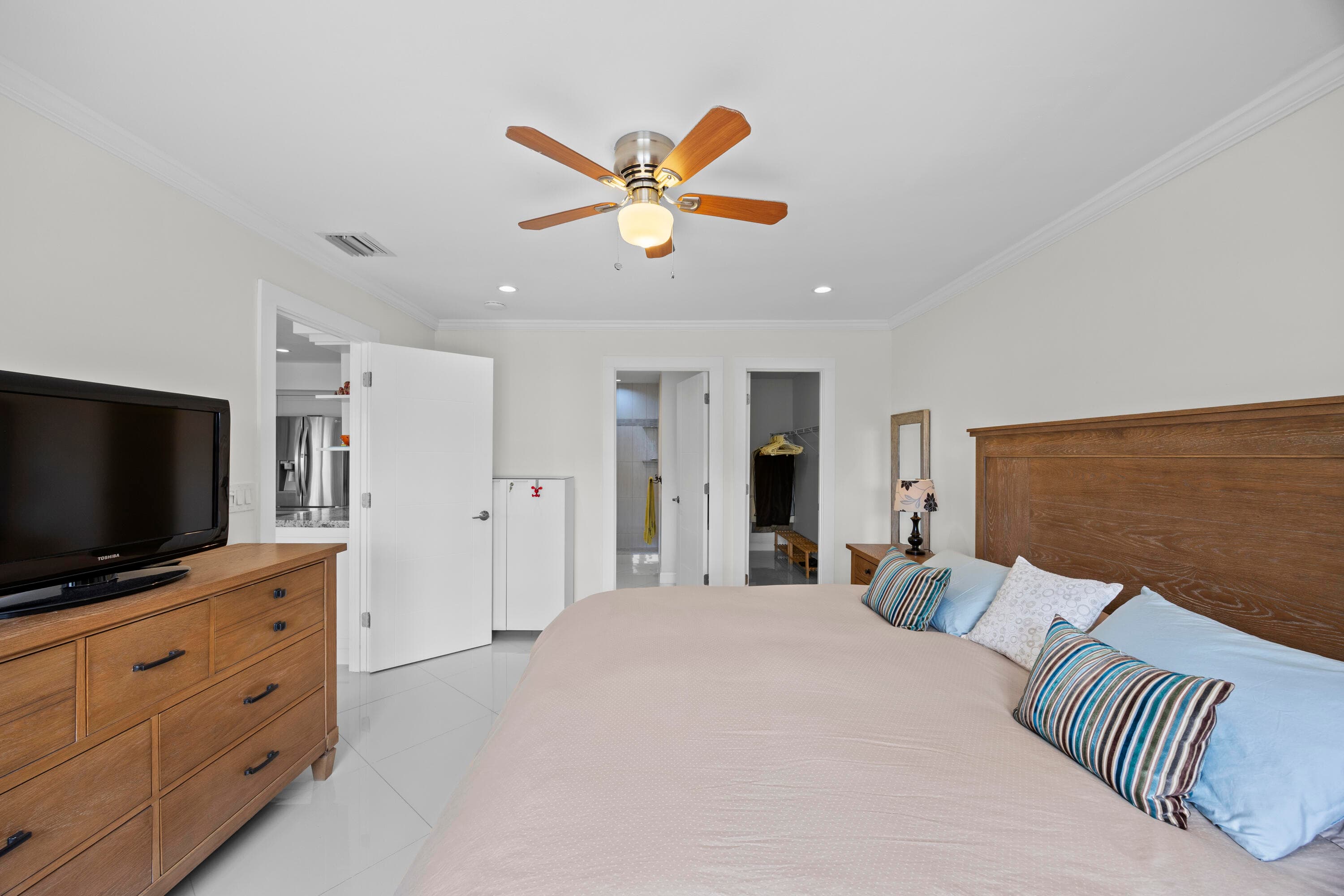 300 Diplomat Parkway Unit 317, Hallandale Beach, FL 33009 10