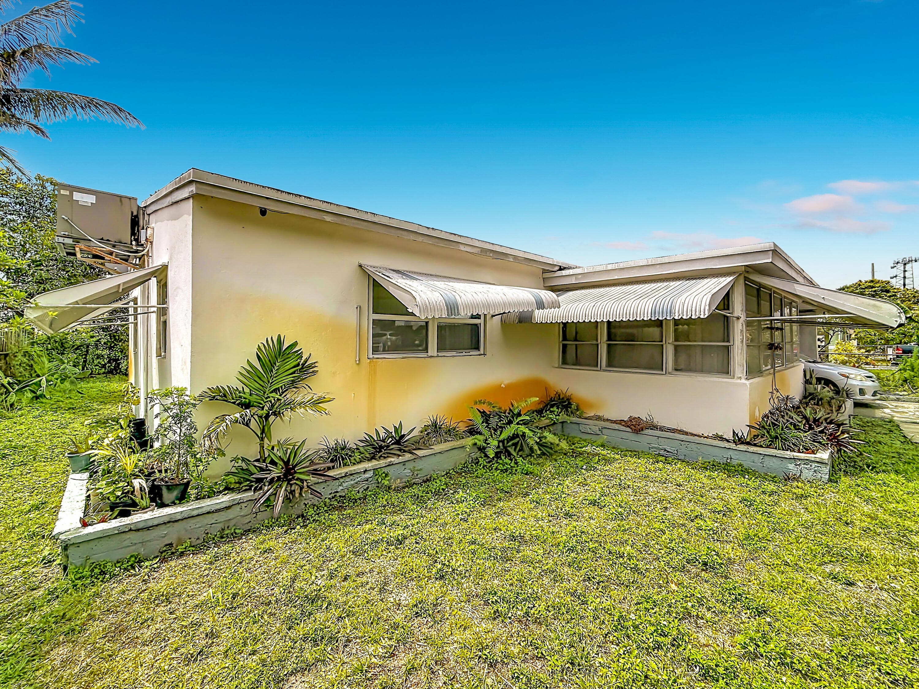 3020 NW 17th Street, Fort Lauderdale, FL 33311 20