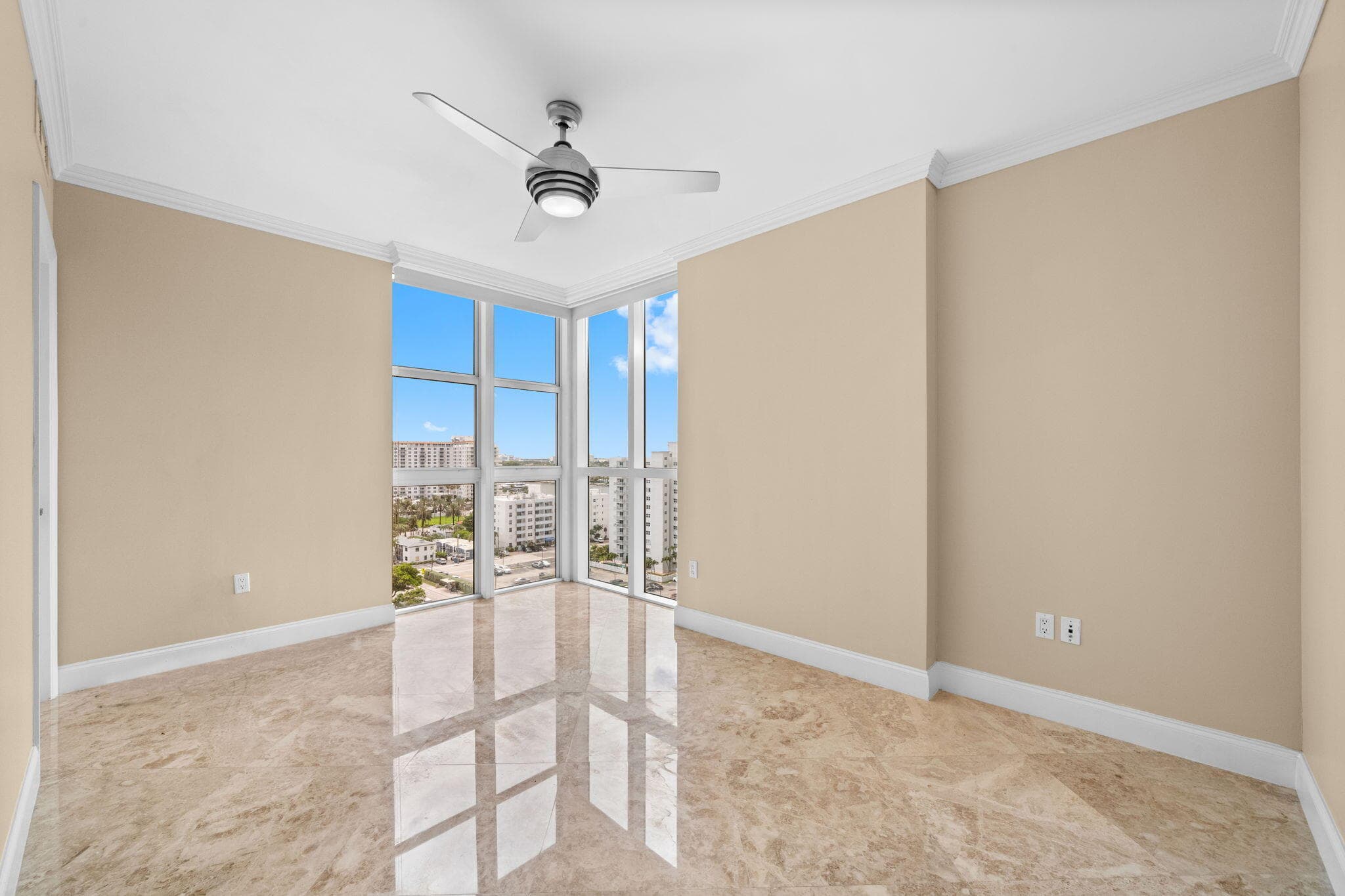 101 S Fort Lauderdale Beach Boulevard 1206, Fort Lauderdale, FL 33316 34