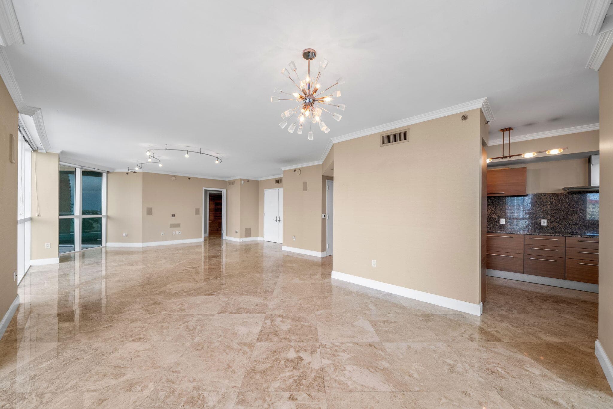 101 S Fort Lauderdale Beach Boulevard 1206, Fort Lauderdale, FL 33316 17