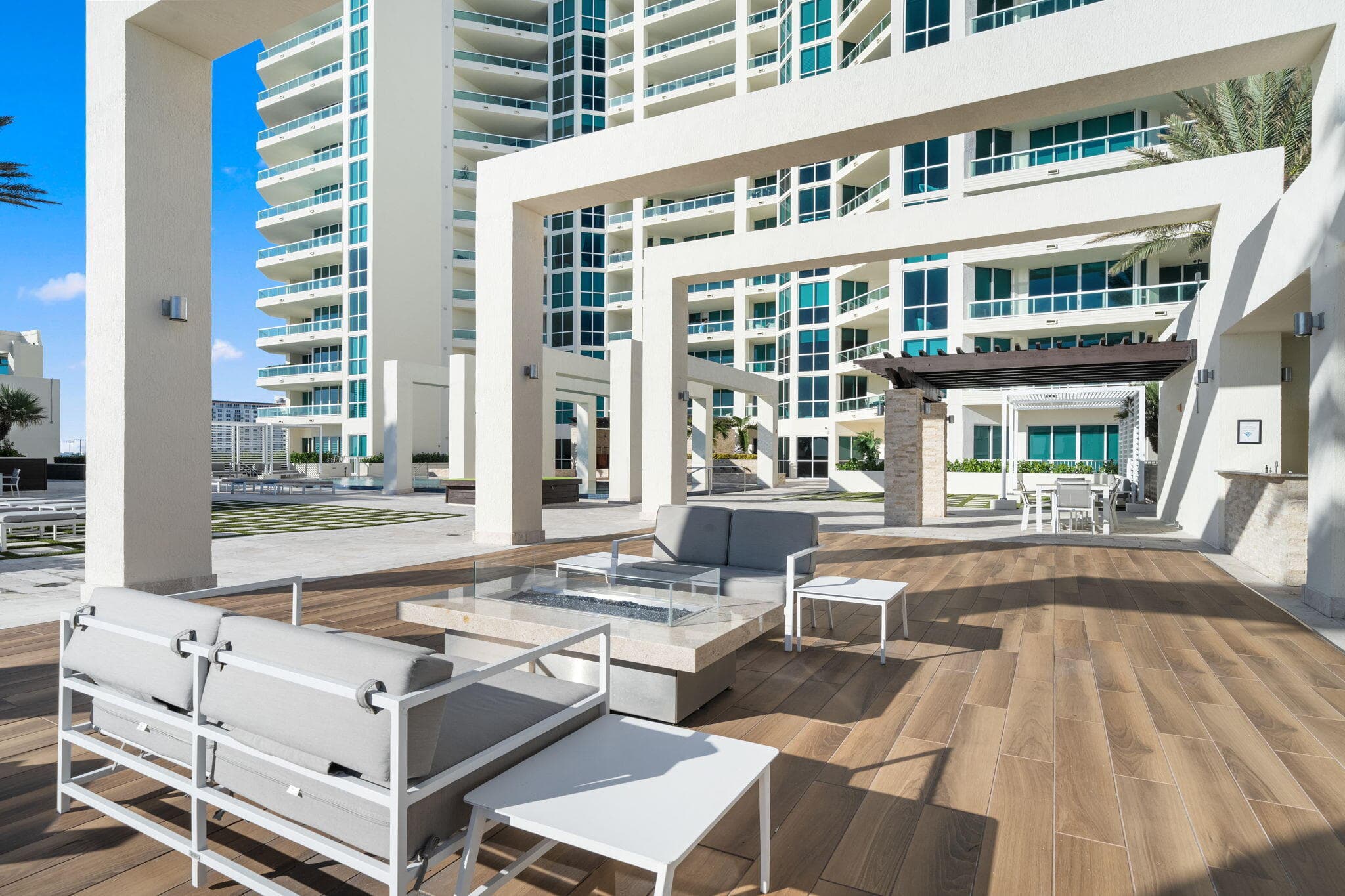 101 S Fort Lauderdale Beach Boulevard 1206, Fort Lauderdale, FL 33316 43