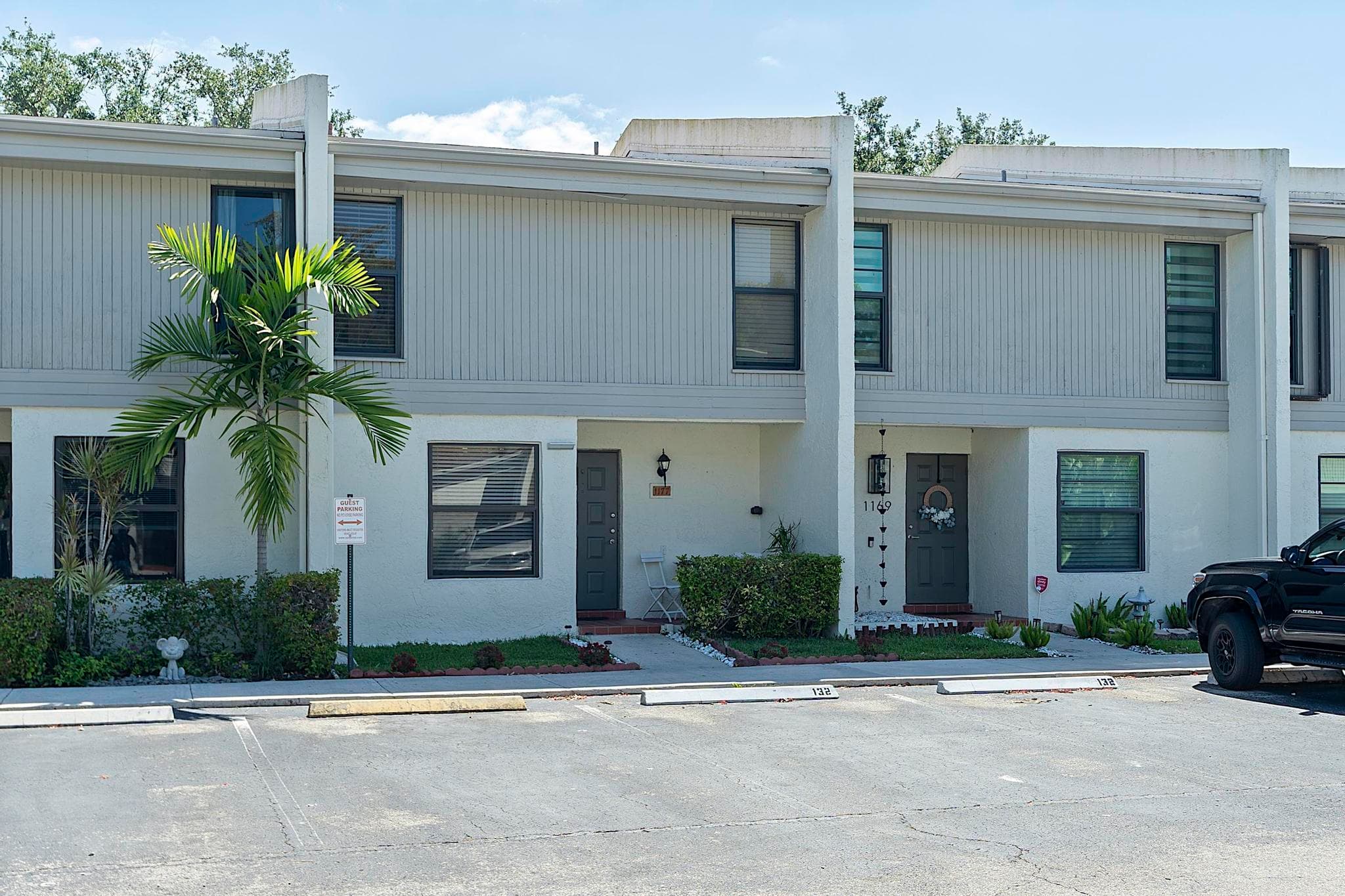 1177 NW 98th Terrace 132, Pembroke Pines, FL 33024 2