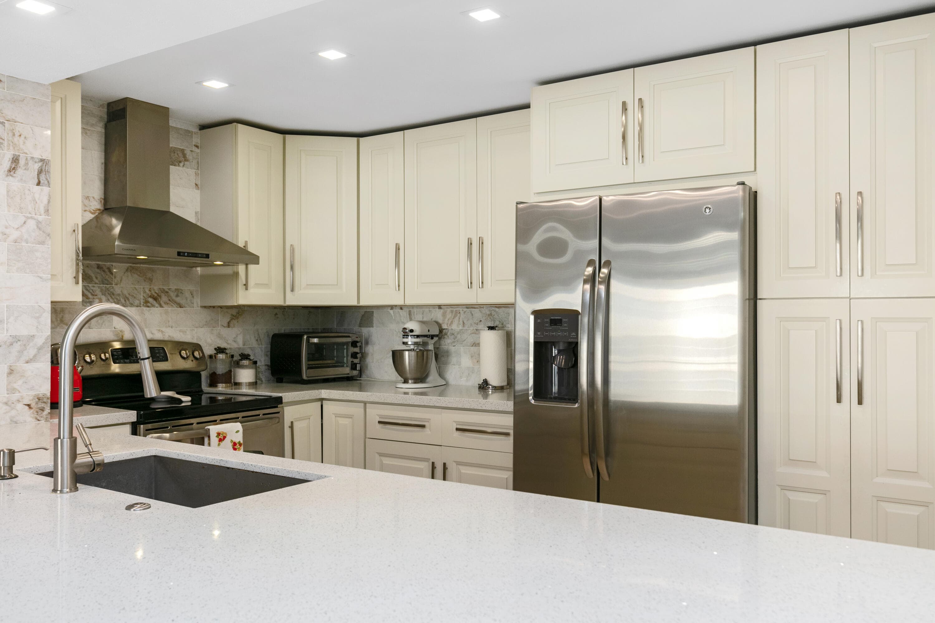 1147 Hillsboro Mile Hillsboro Mile 803, Hillsboro Beach, FL 33062 5