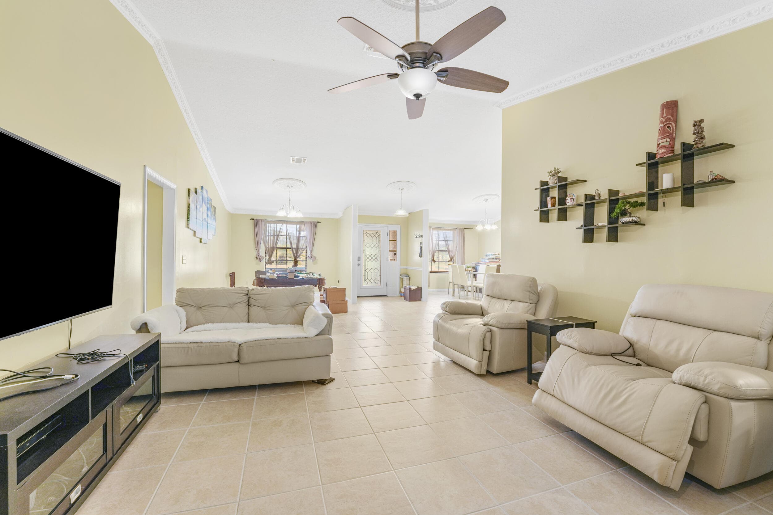 320 Scarlet Bugler Lane S, Jacksonville, FL 32225 17