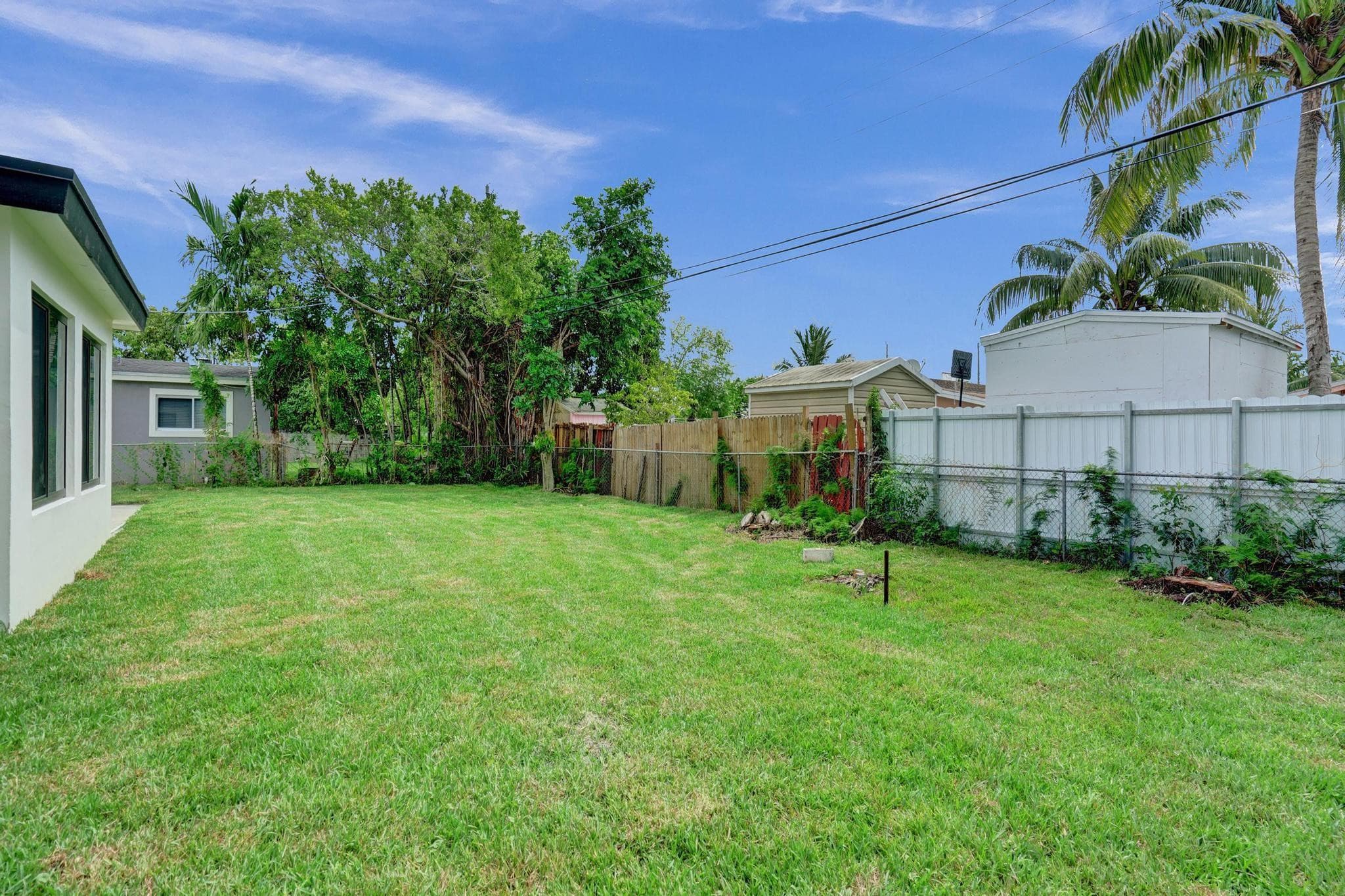 2301 Alcazar Drive, Miramar, FL 33023 27