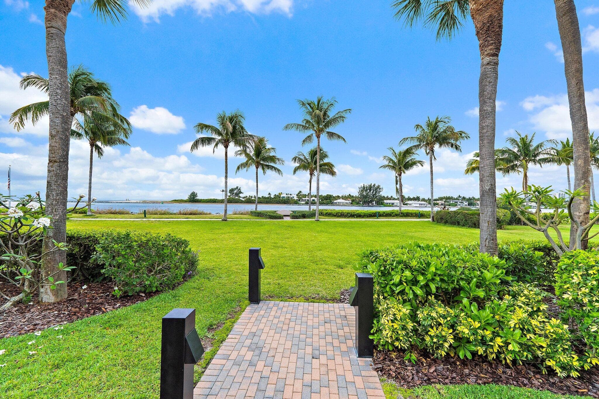 314 Inlet Way 101, Palm Beach Shores, FL 33404 4
