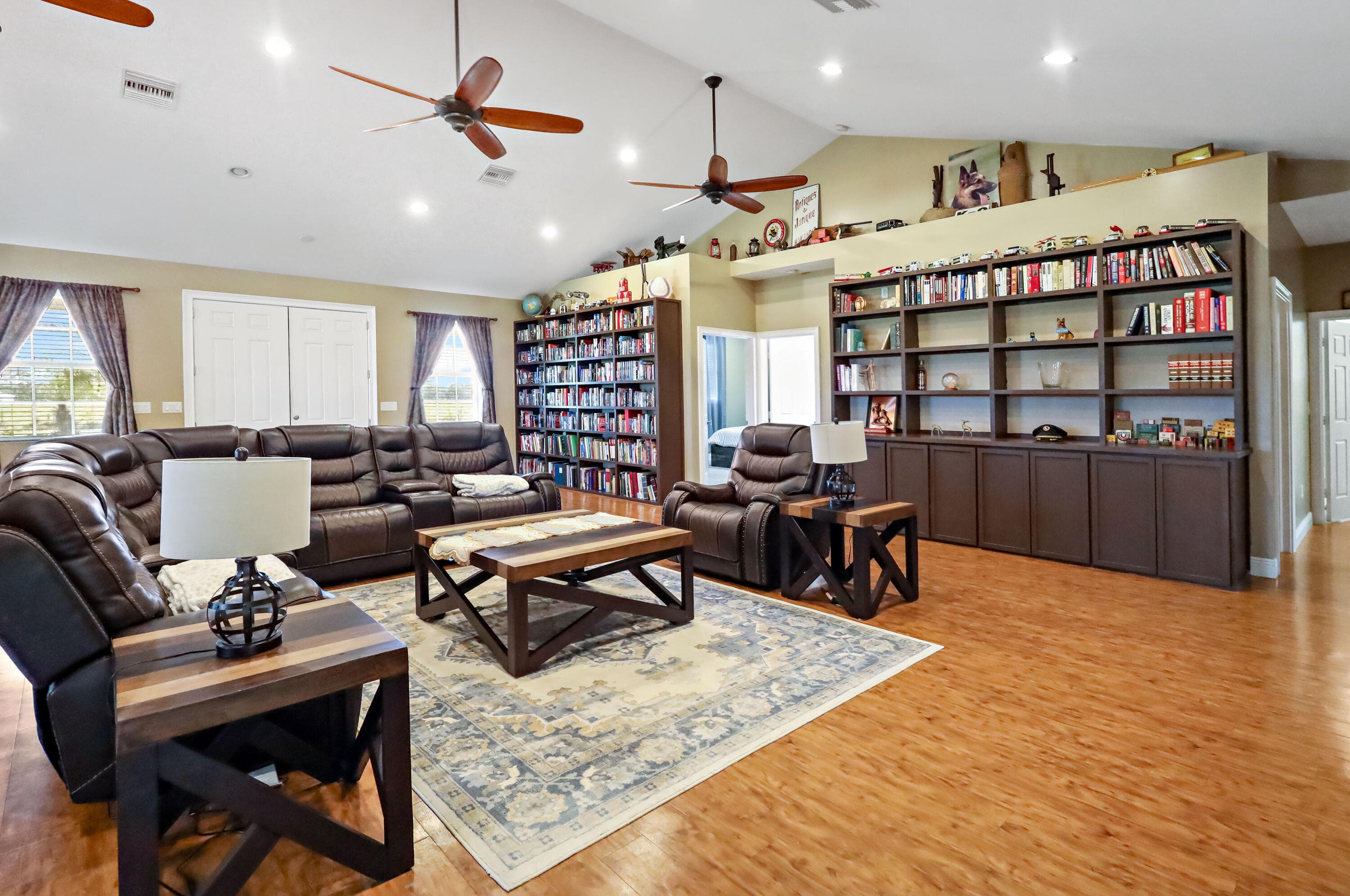6045 21st Street SW, Vero Beach, FL 32968 17