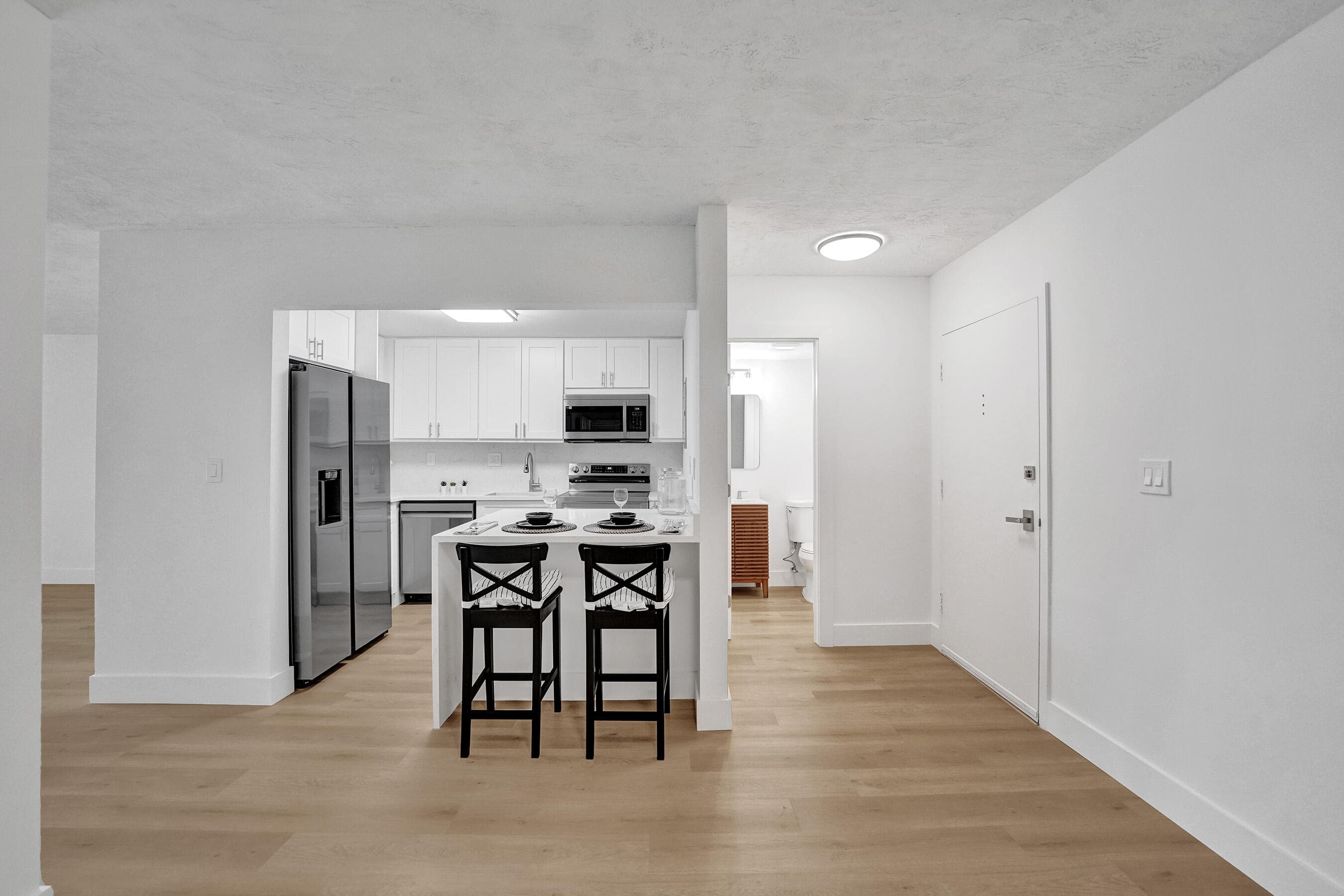 7300 NW 17th Street 305, Plantation, FL 33313 2