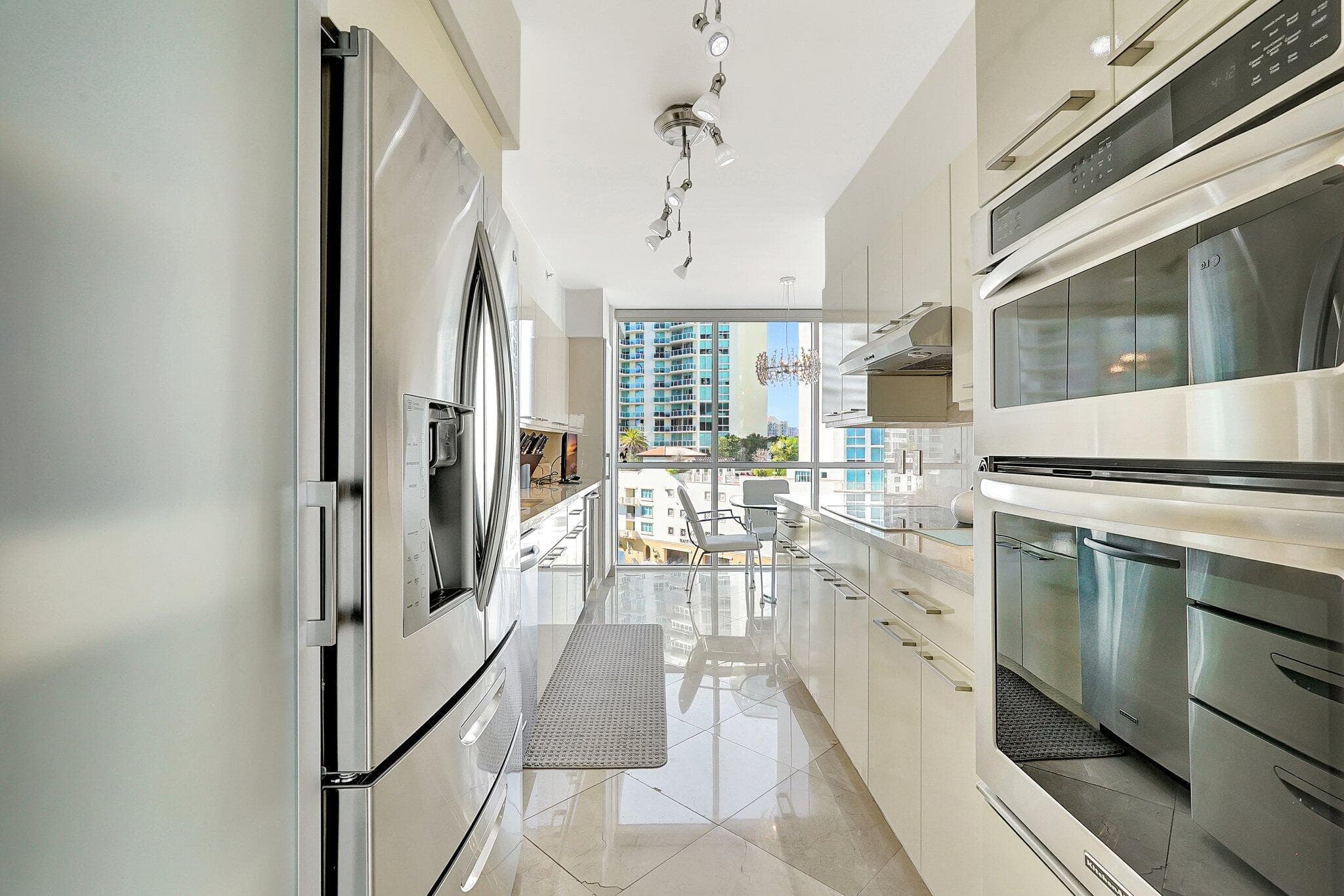 16400 Collins Avenue 641, Sunny Isles Beach, FL 33160 4
