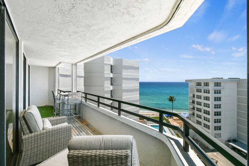 3560 S Ocean Boulevard 907, South Palm Beach, FL 33480 26