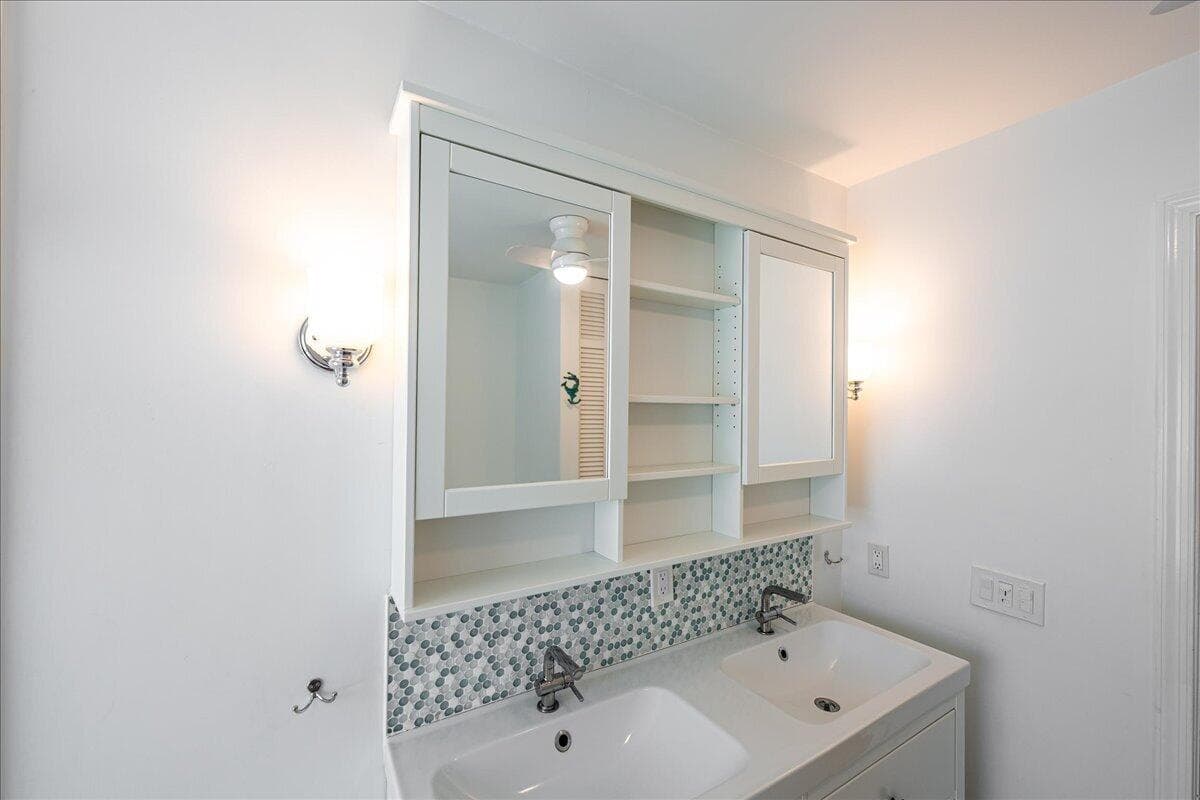 1102 SE Mitchell Avenue 205, Port St. Lucie, FL 34952 43