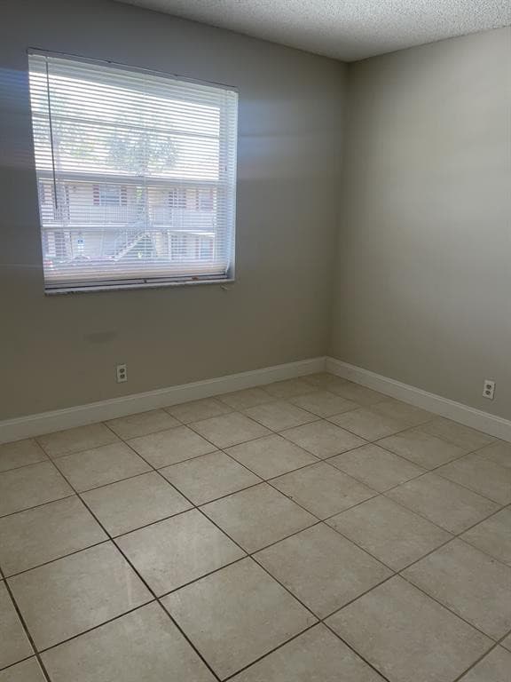 3662 N University Drive F-7, Coral Springs, FL 33065 6