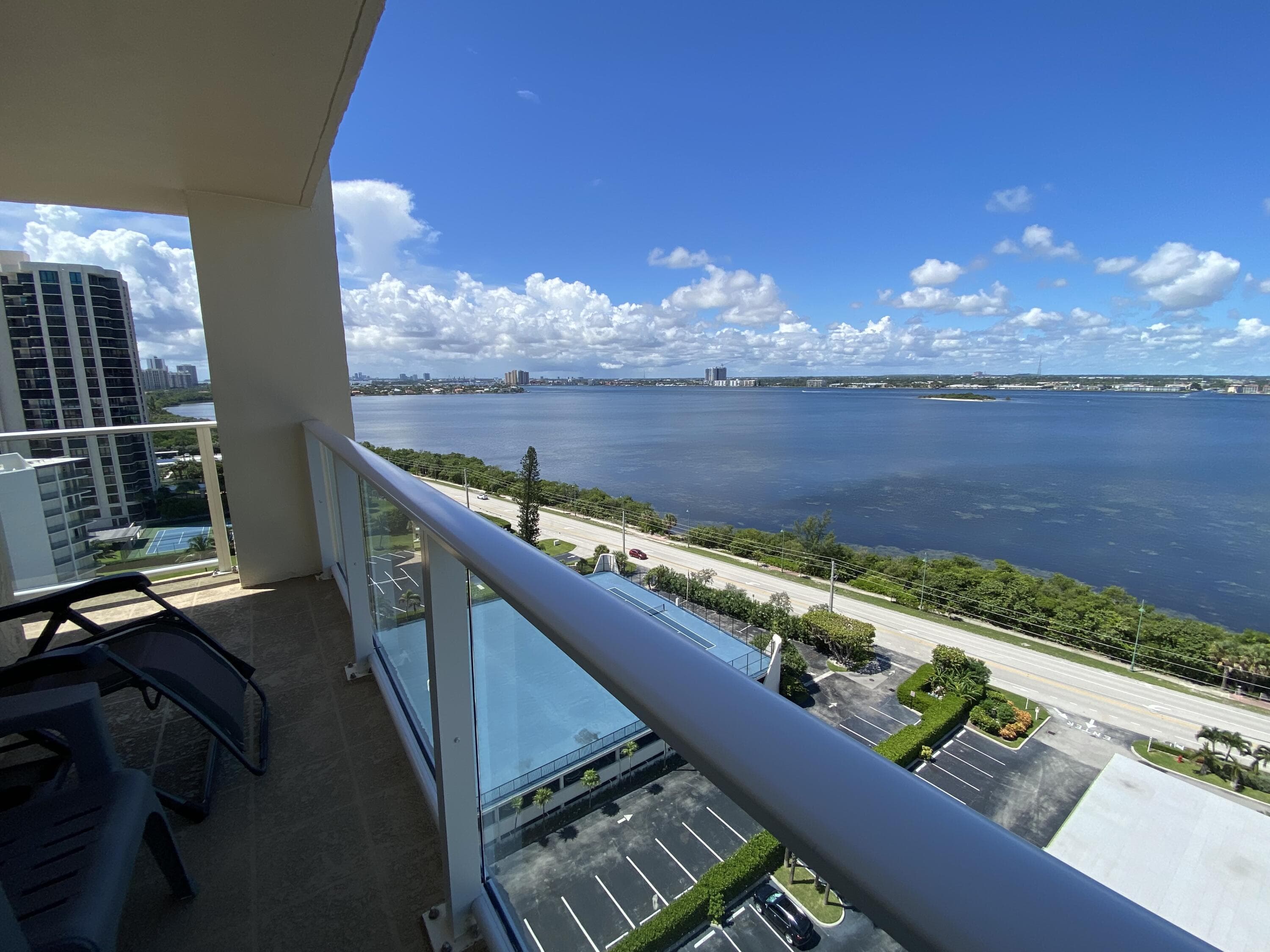 5440 N Ocean Drive 1501, Singer Island, FL 33404 30