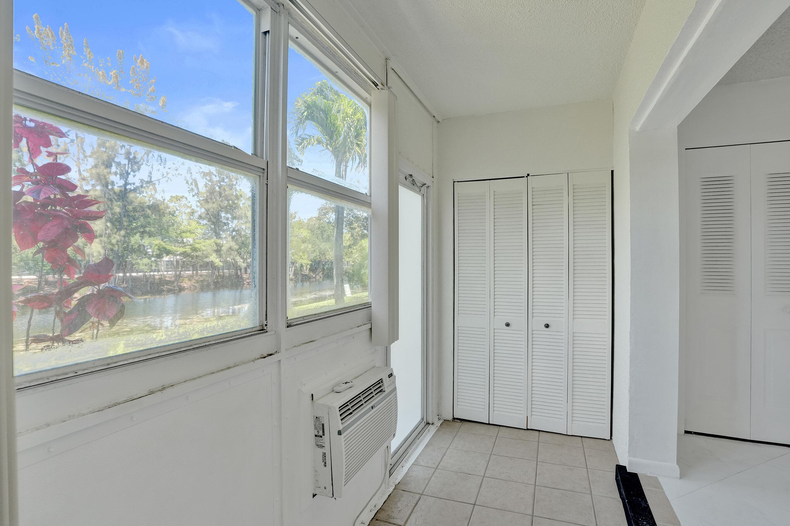 392 Durham Circle M, Deerfield Beach, FL 33442 14