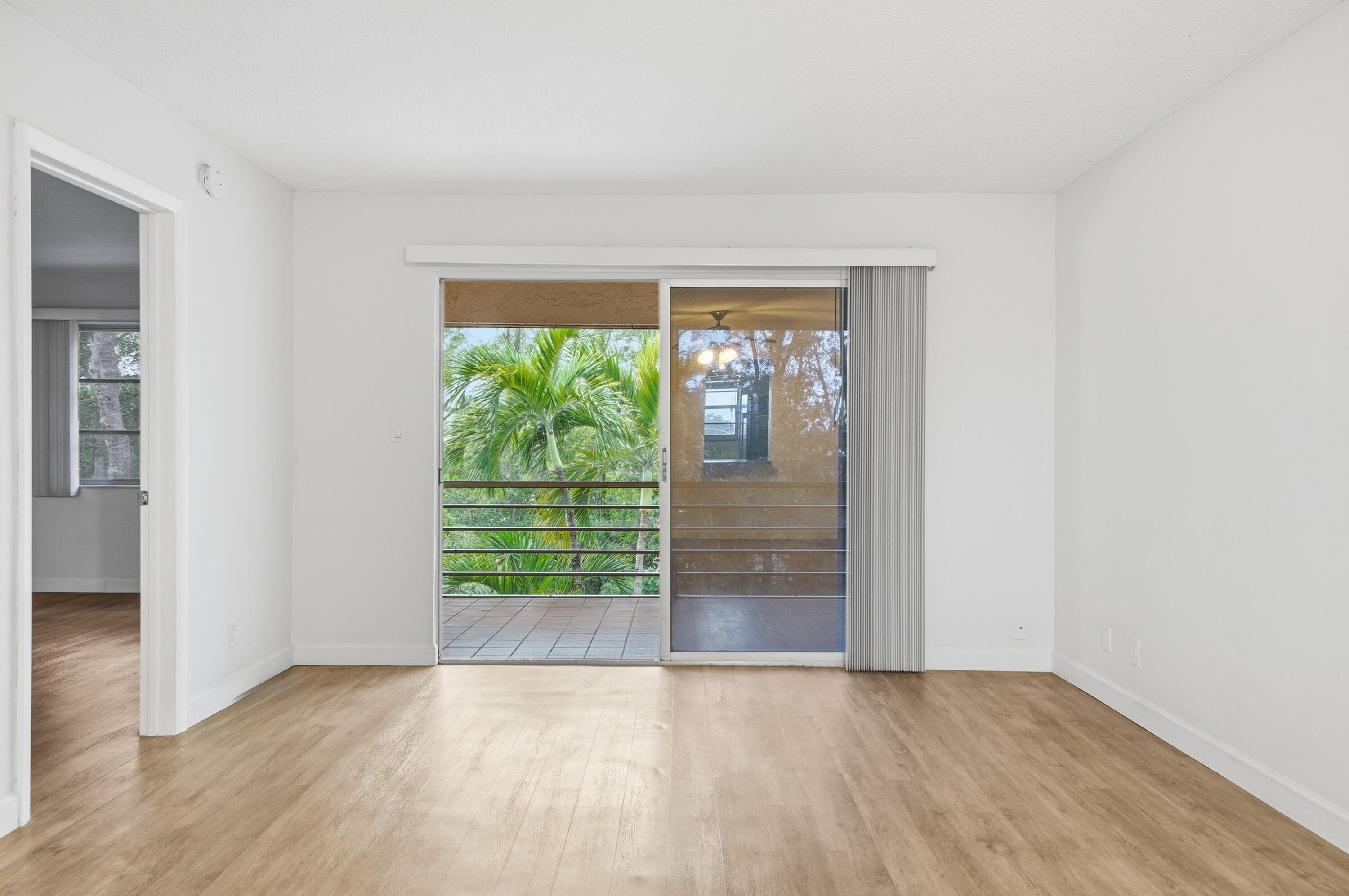 1400 NE 57th Street 304, Fort Lauderdale, FL 33334 8