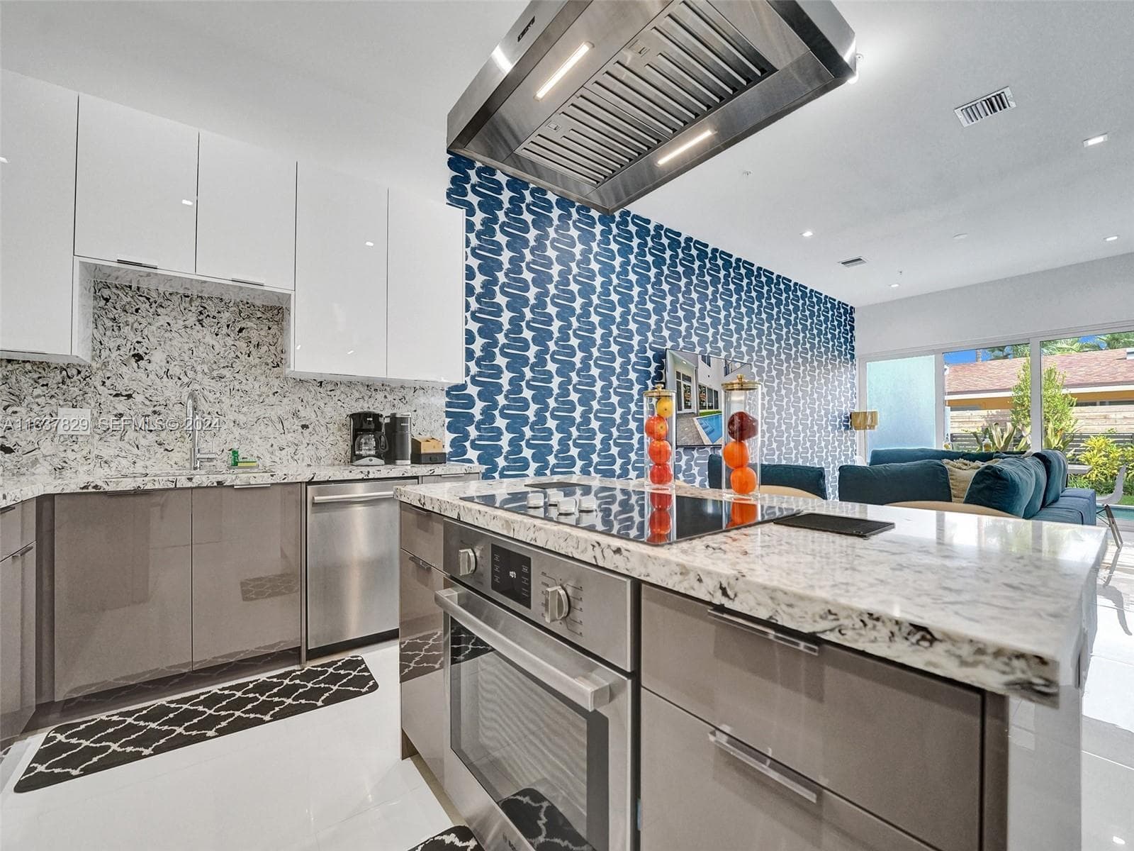 1222 NE 15th Avenue, Fort Lauderdale, FL 33304 17