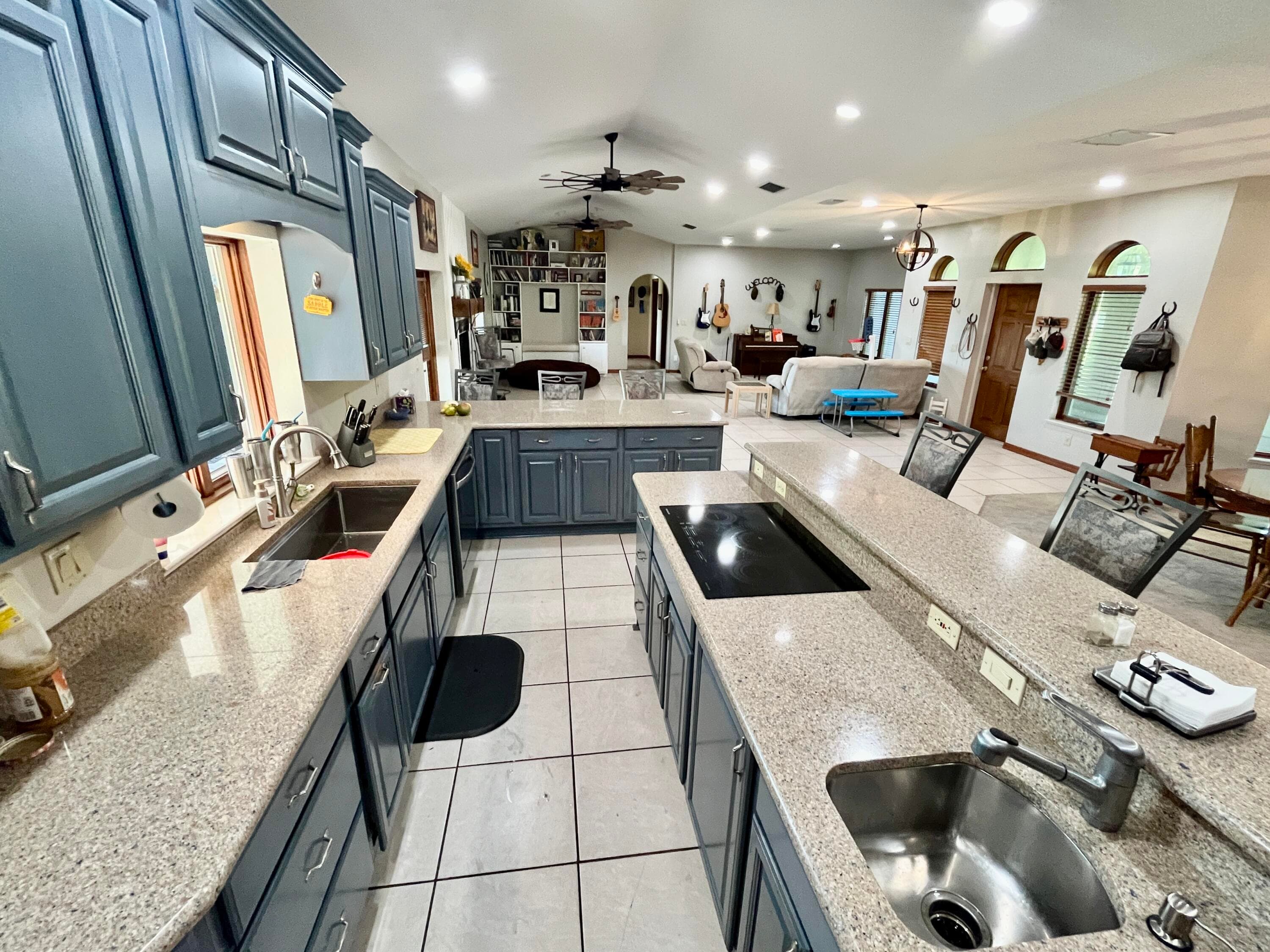 3046 N Bowden Road, Avon Park, FL 33825 5