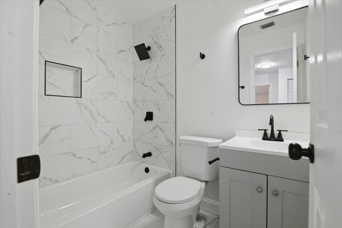 270 SW 10th Avenue, South Bay, FL 33493 22