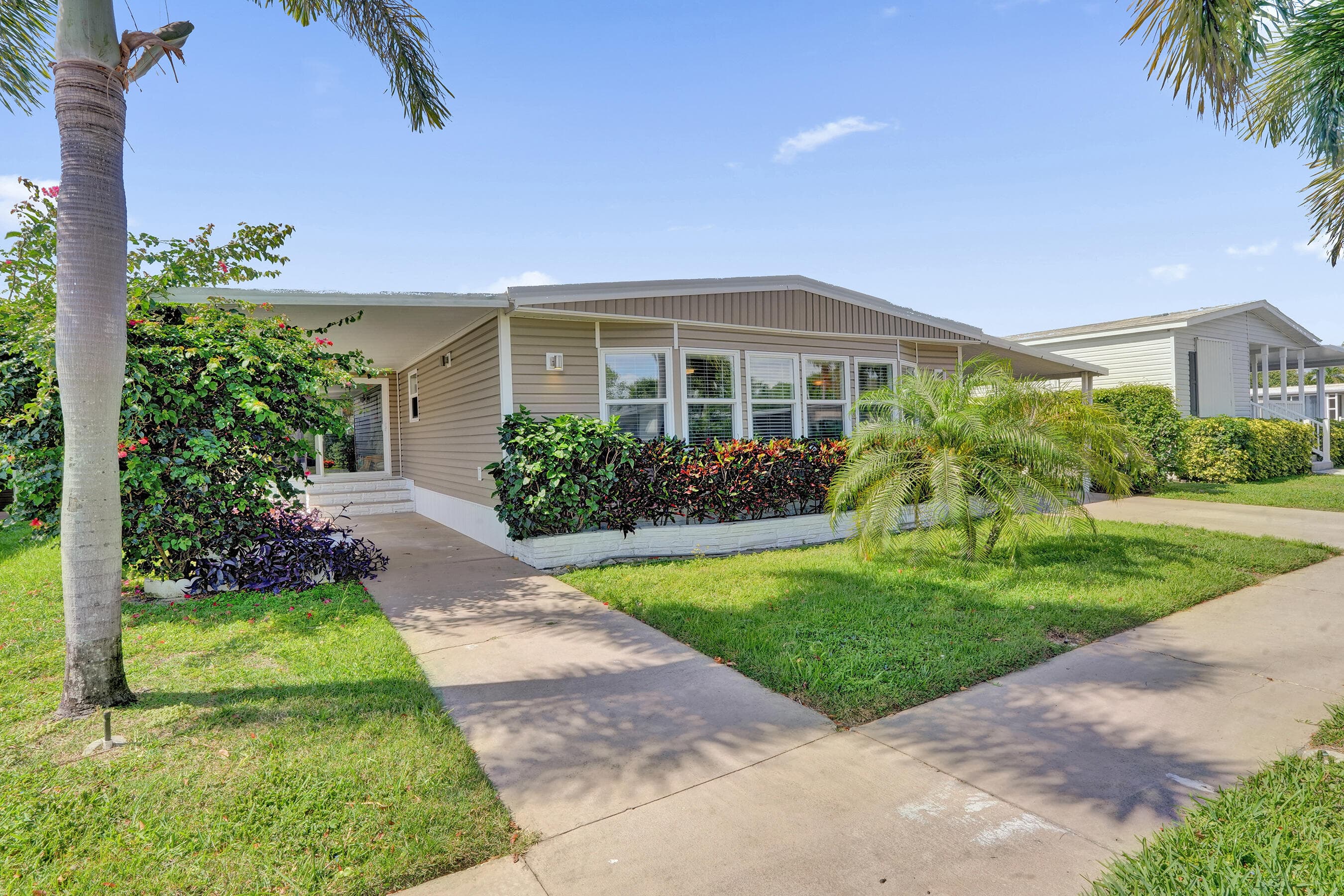 120 NW 53rd Place, Pompano Beach, FL 33064 46