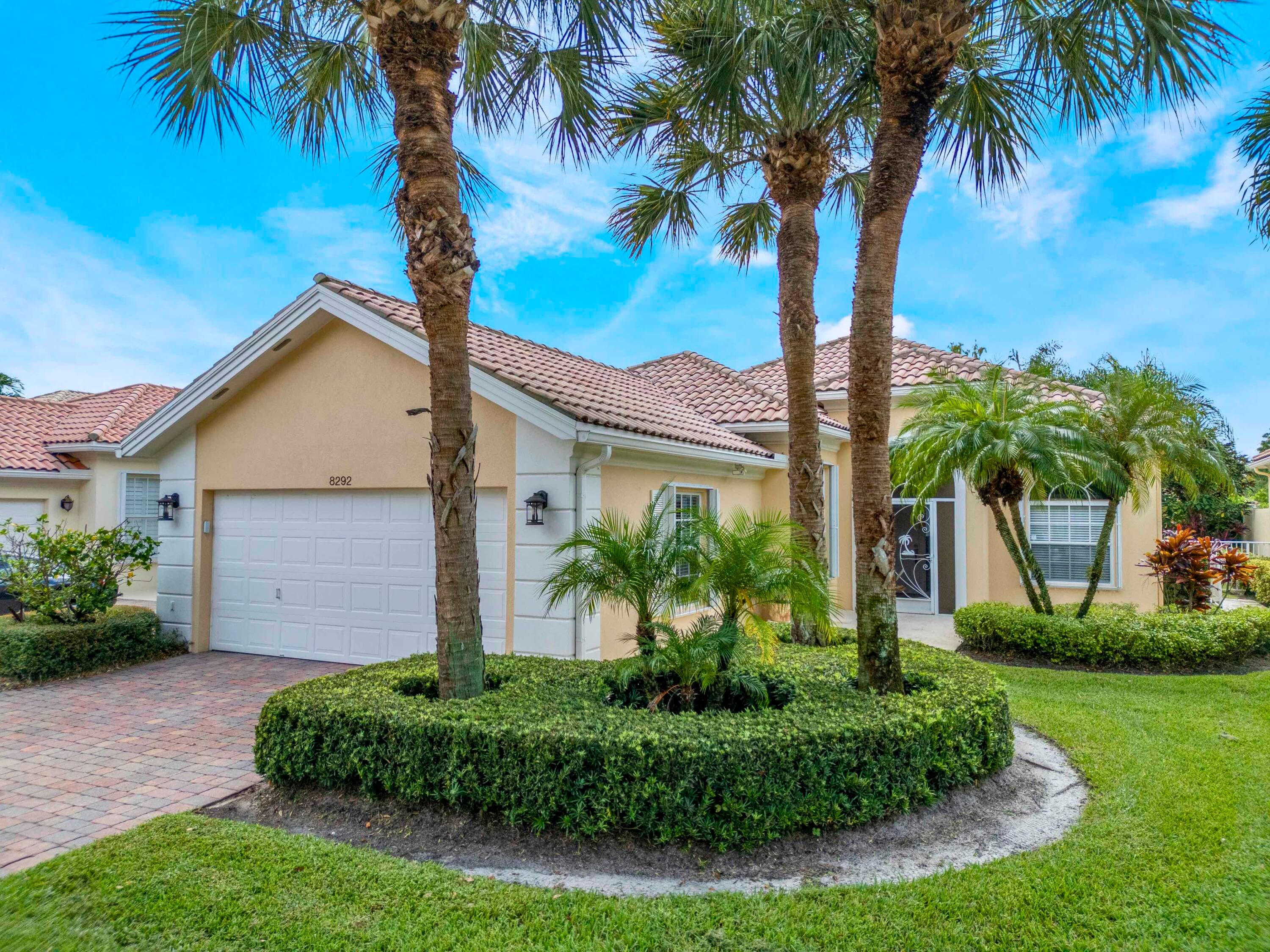 8292 Dominica Place, Wellington, FL 33414 2