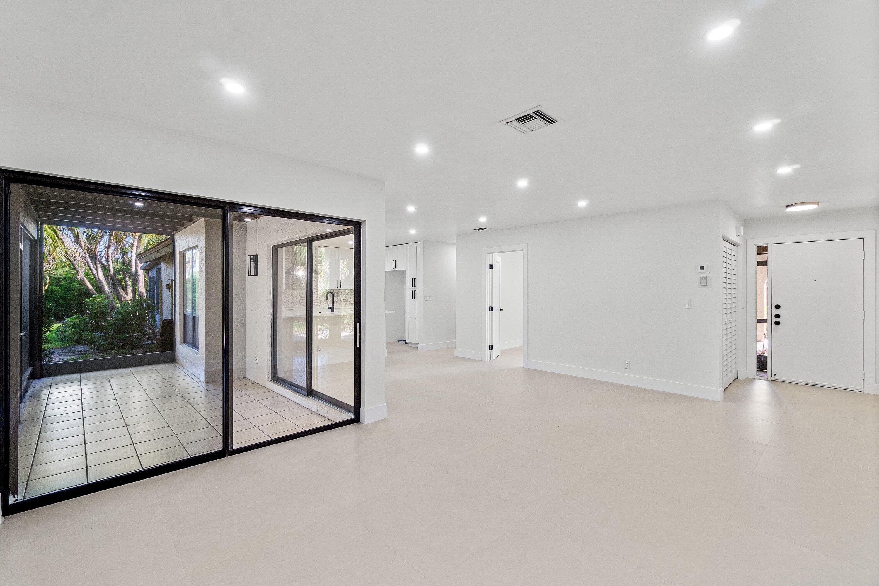 5944 Forest Grove Drive 3, Boynton Beach, FL 33437 5