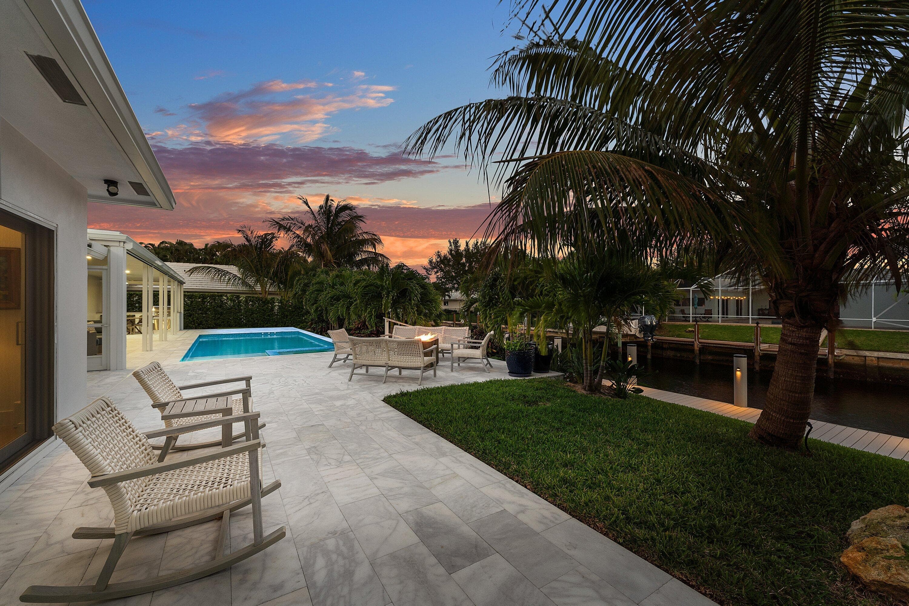 800 Holly Lane, Boca Raton, FL 33486 7
