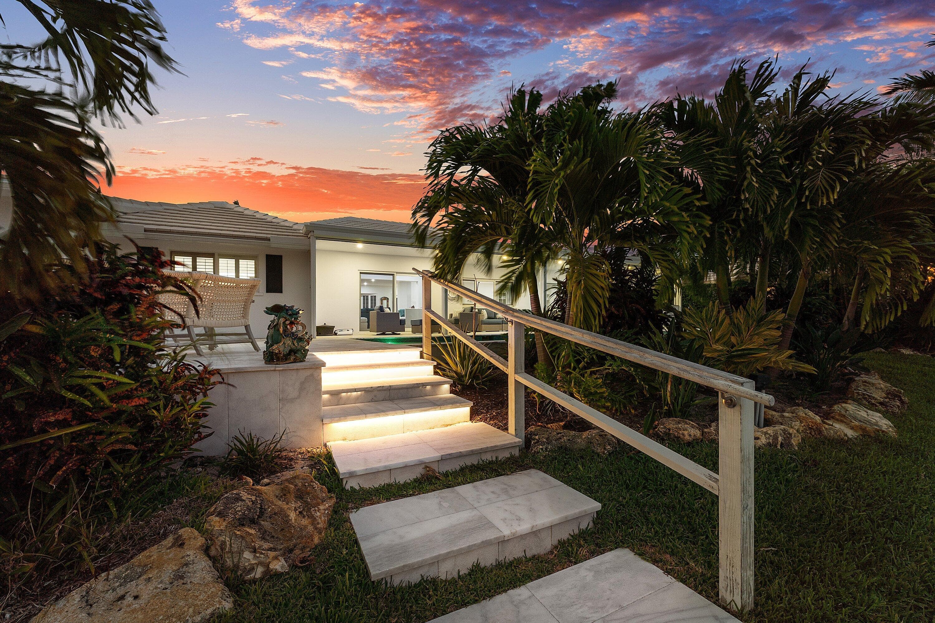 800 Holly Lane, Boca Raton, FL 33486 11