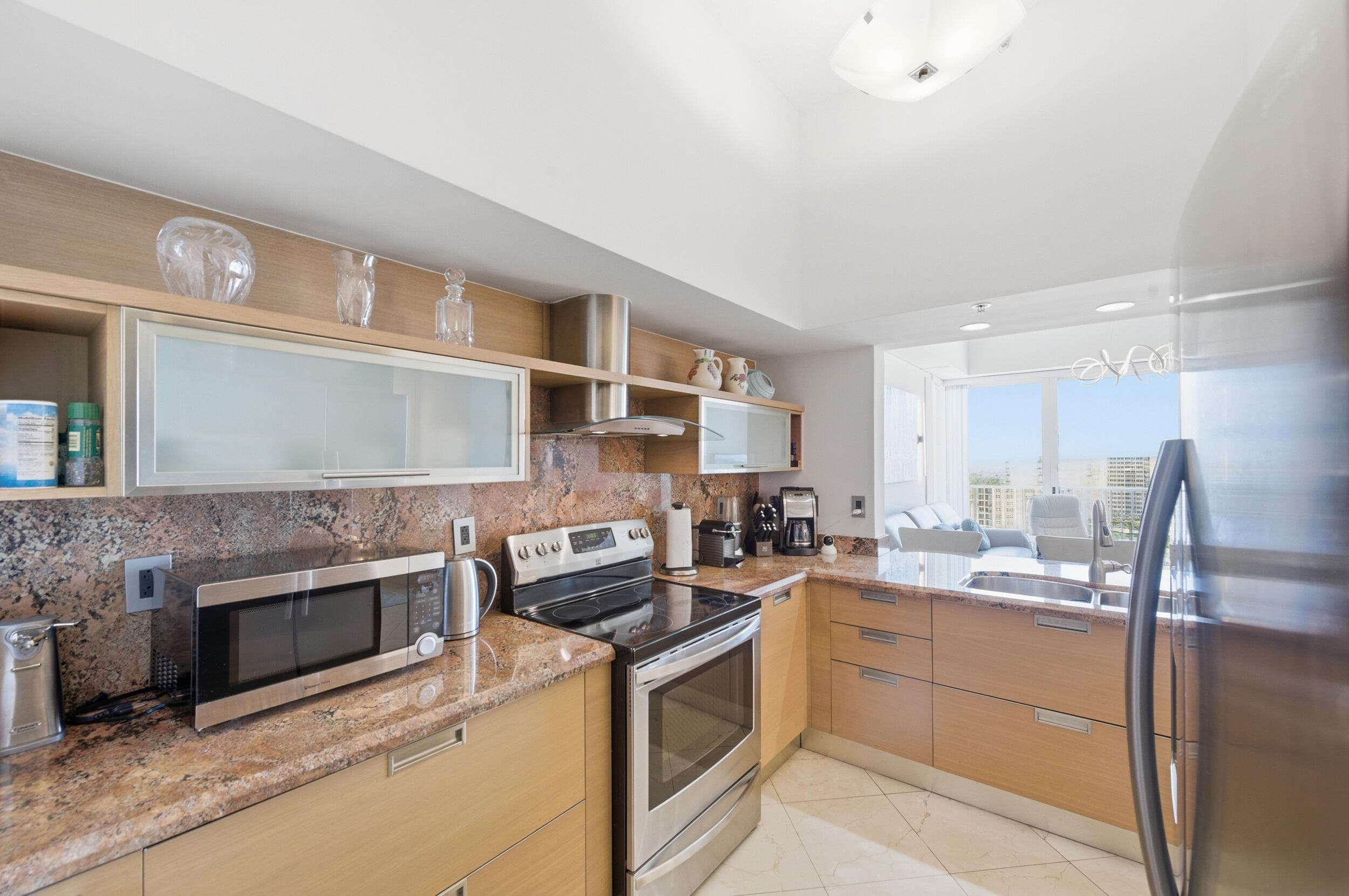 3020 NE 32nd Avenue Ph1, Fort Lauderdale, FL 33308 8