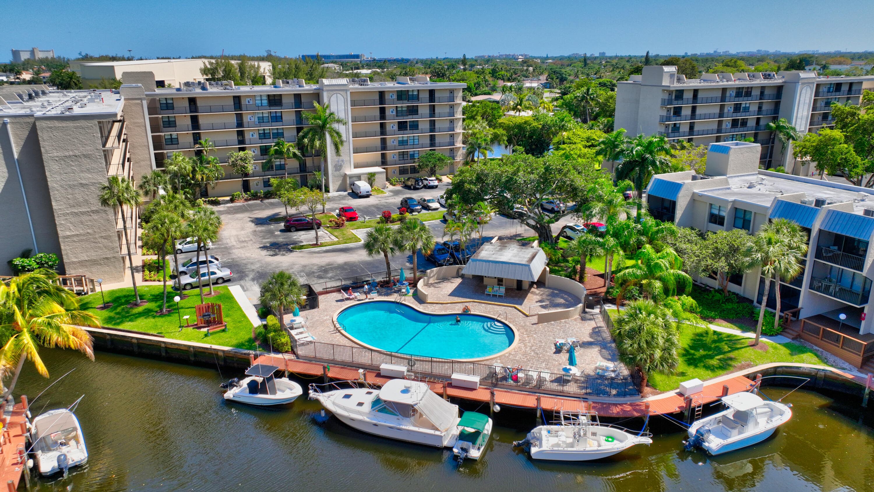 4 Royal Palm Way 308, Boca Raton, FL 33432 23