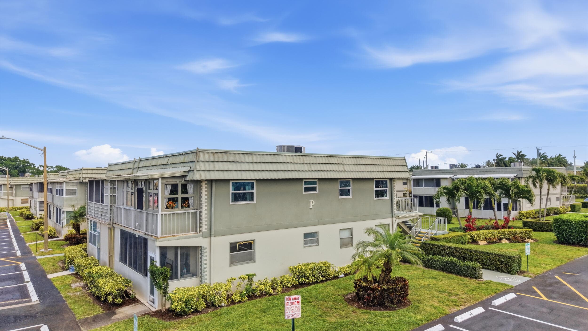724 Flanders P, Delray Beach, FL 33484 30