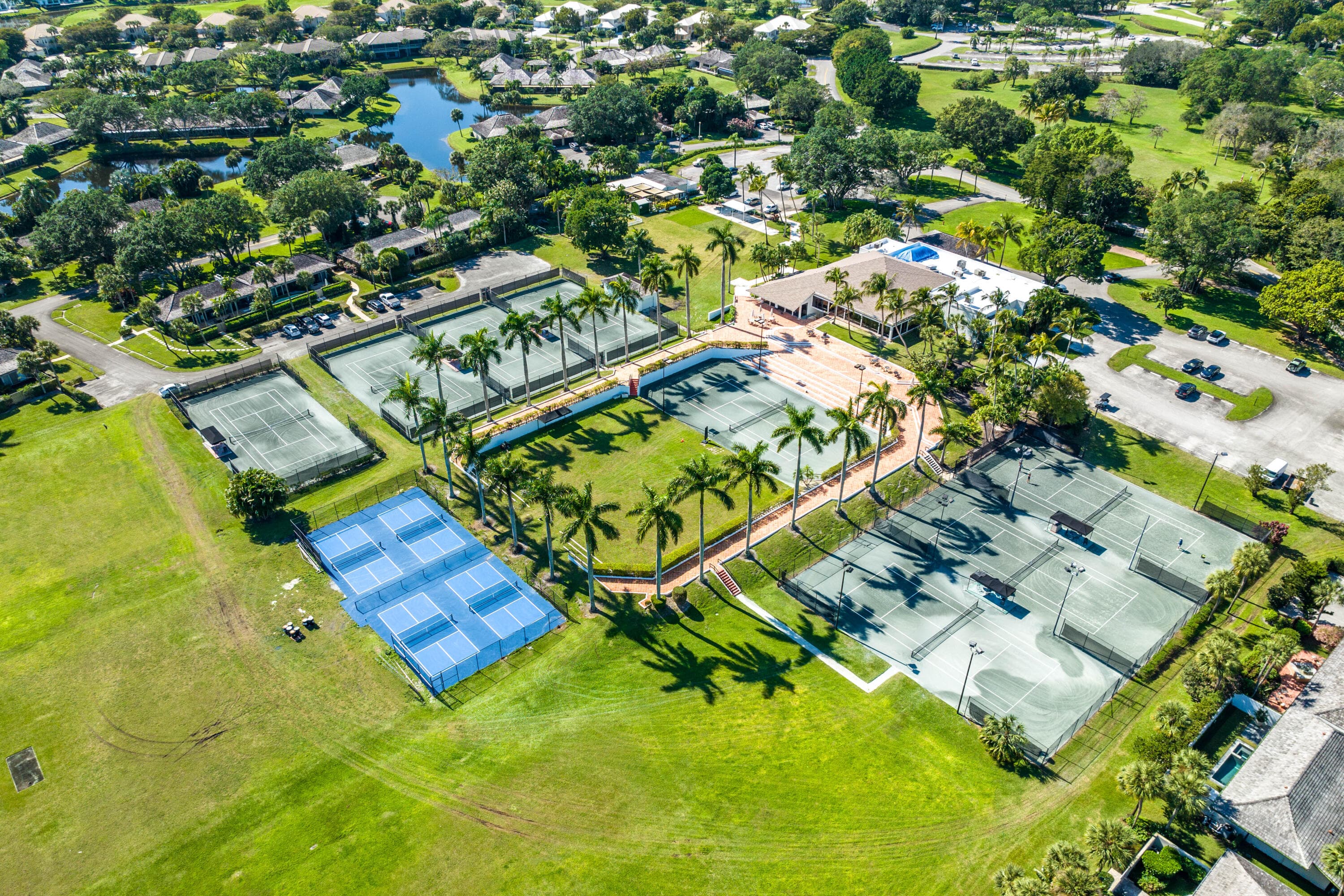 11863 Wimbledon Circle 407, Wellington, FL 33414 12