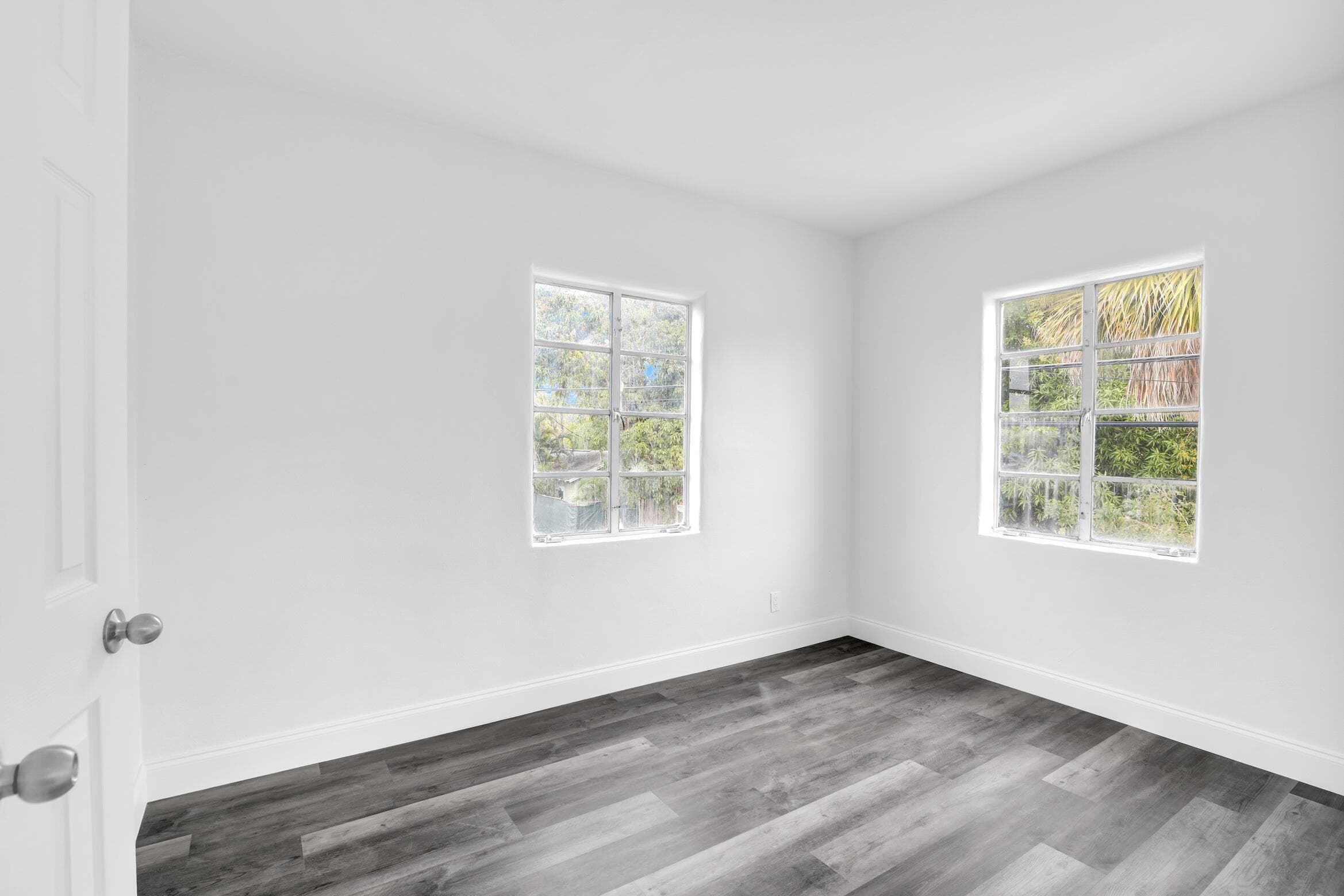 820 N Dixie Highway 4, Lake Worth Beach, FL 33460 10