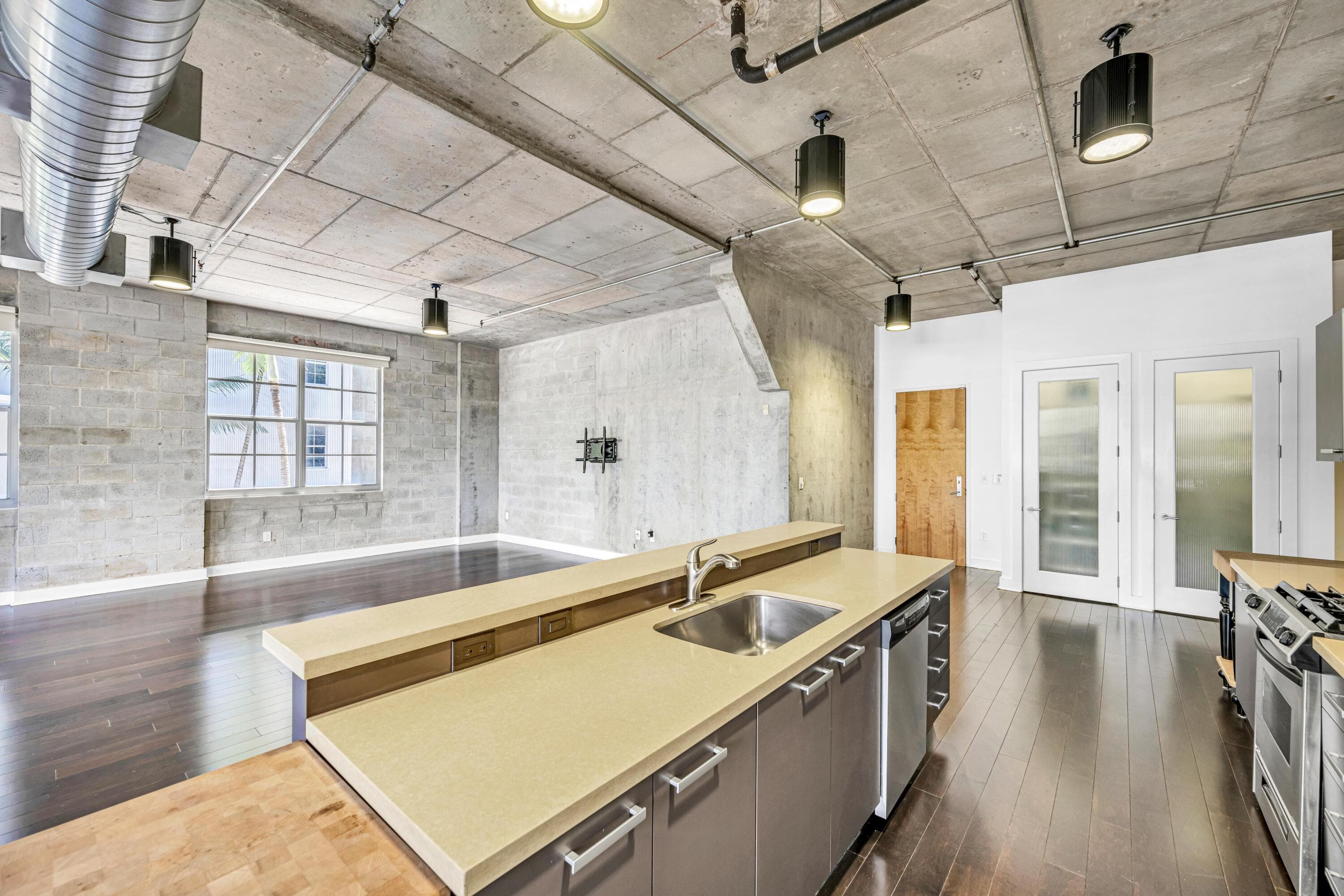 411 NW 1st Avenue 202, Fort Lauderdale, FL 33301 20