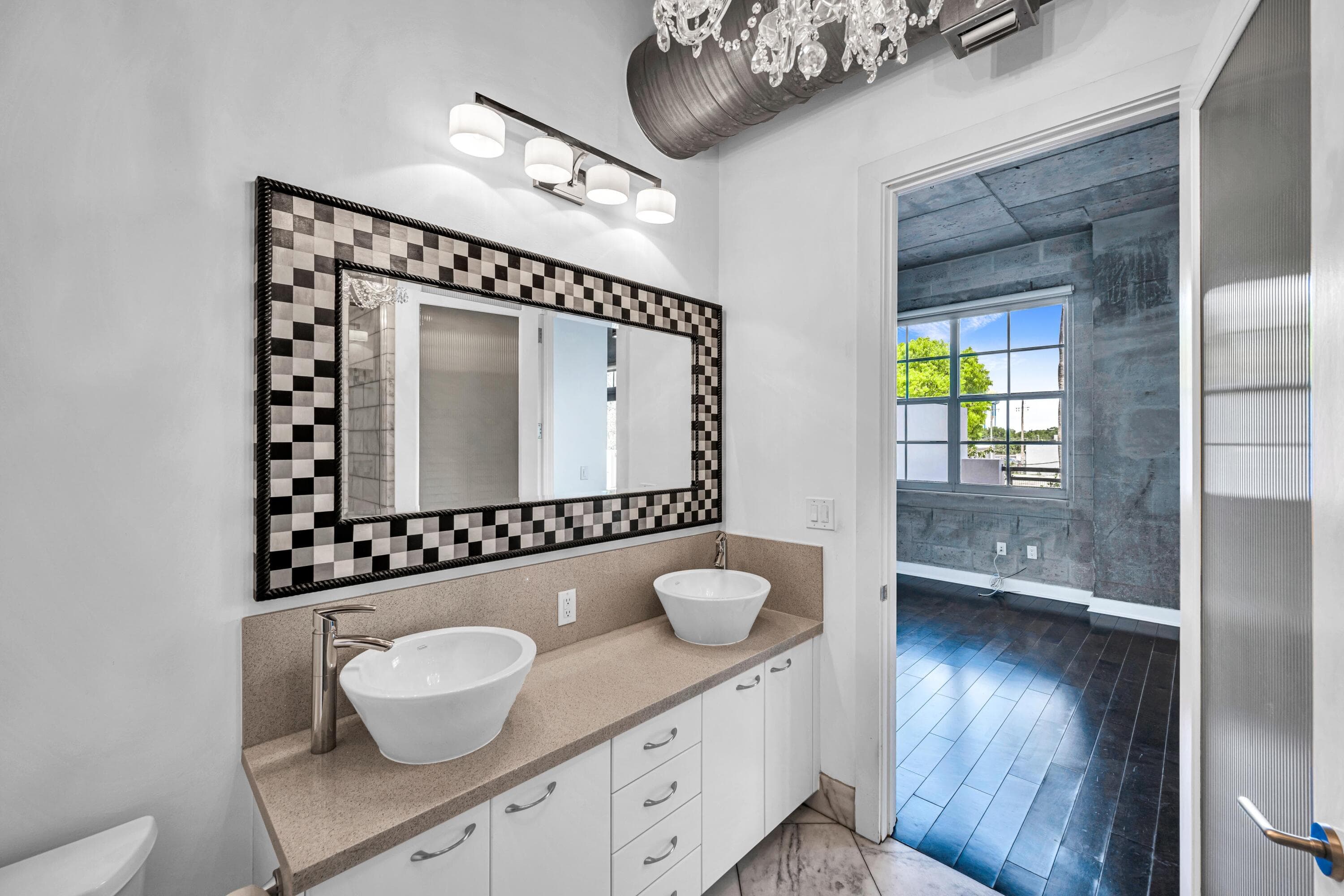 411 NW 1st Avenue 202, Fort Lauderdale, FL 33301 29