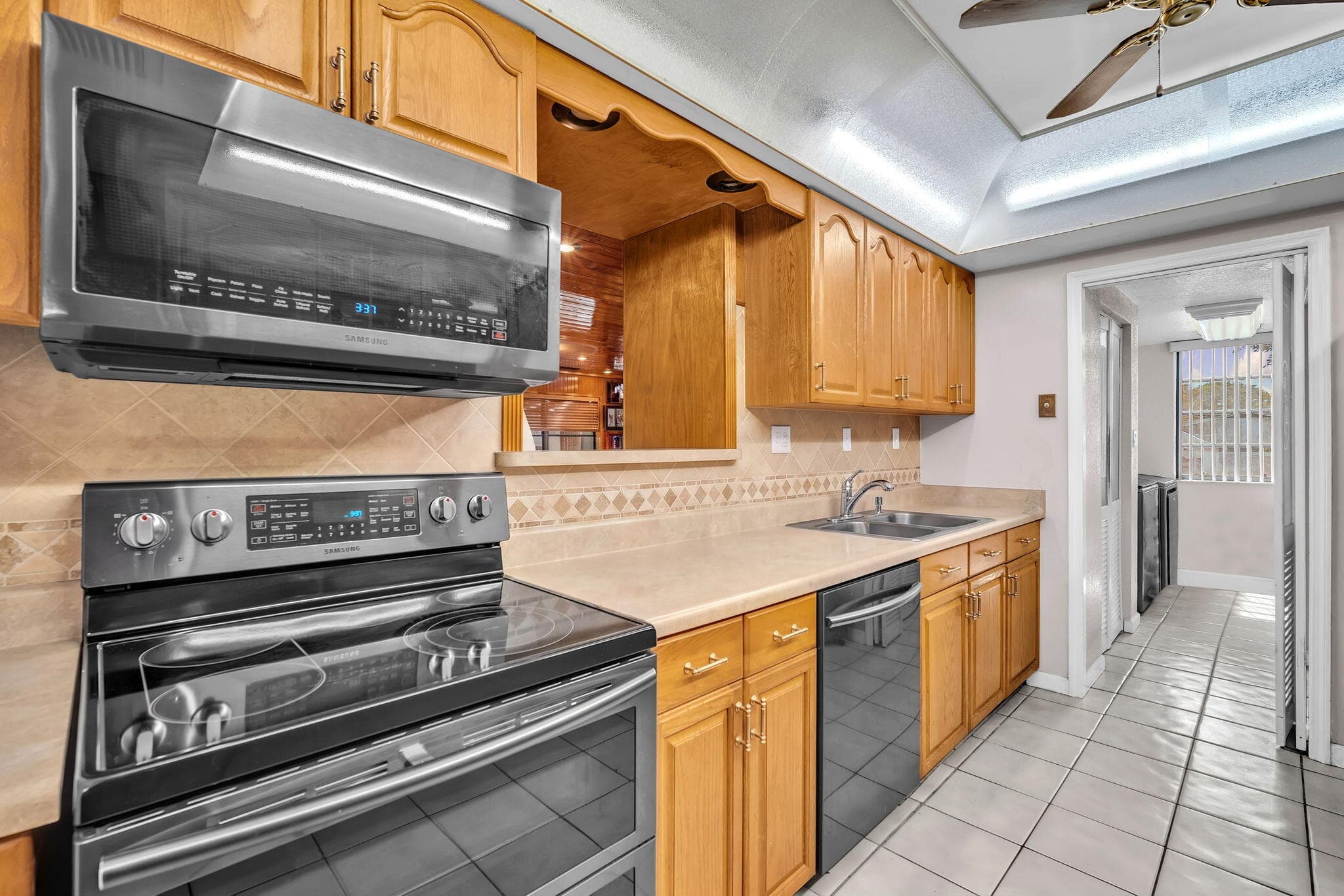13930 SW 36th Court, Davie, FL 33330 8
